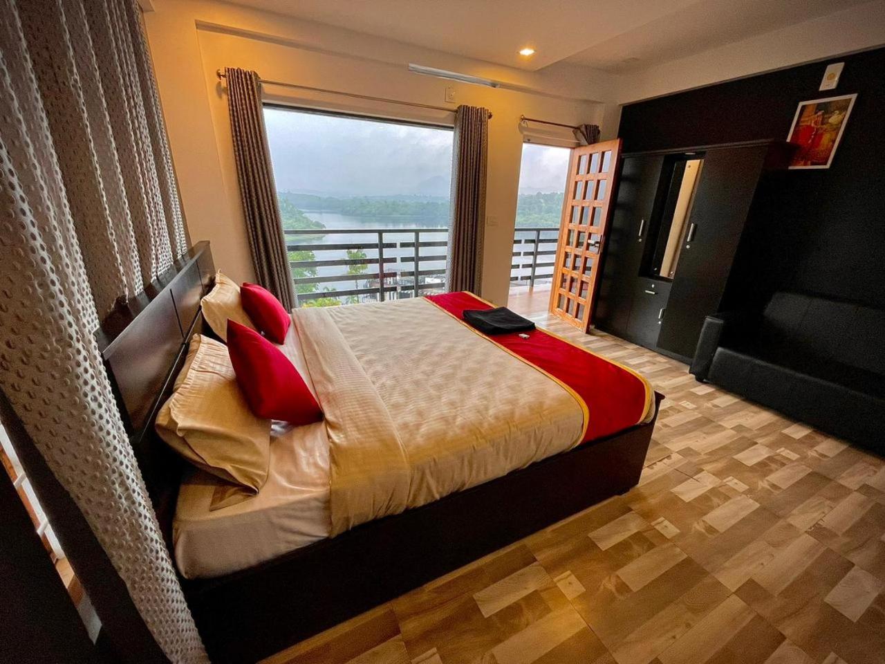 High view view 5