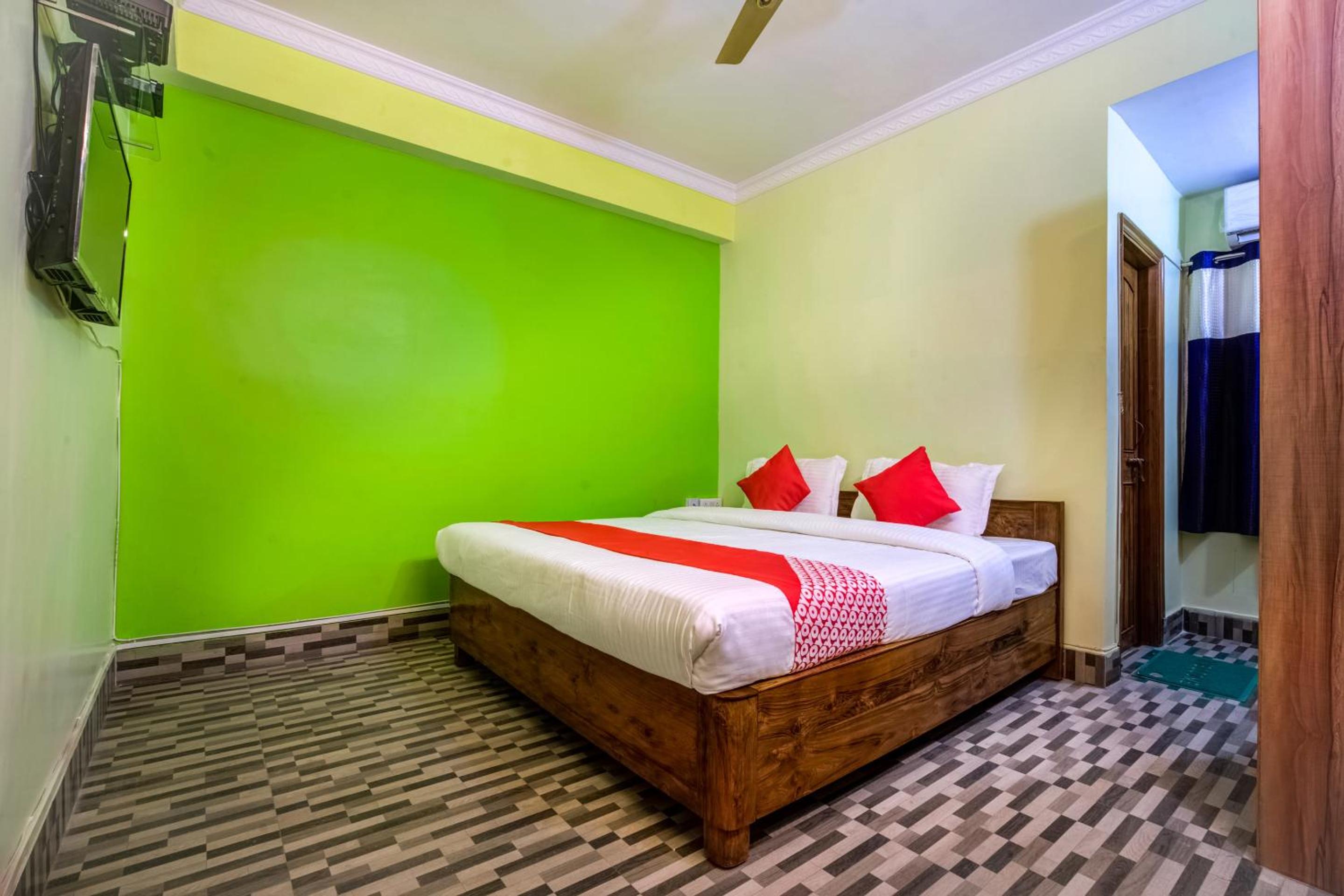 Hotel O Chabi Plaza