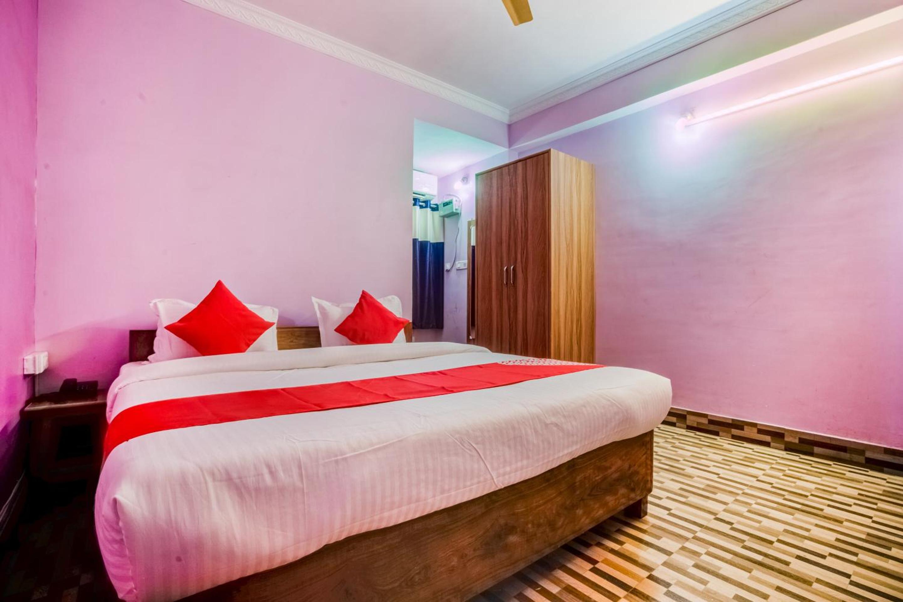 Hotel O Chabi Plaza