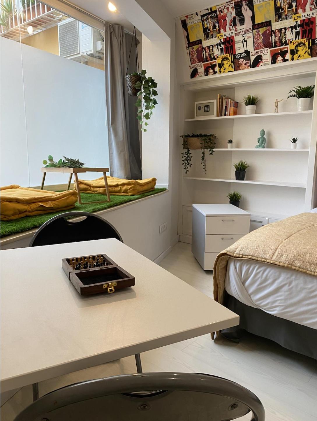 hotel room