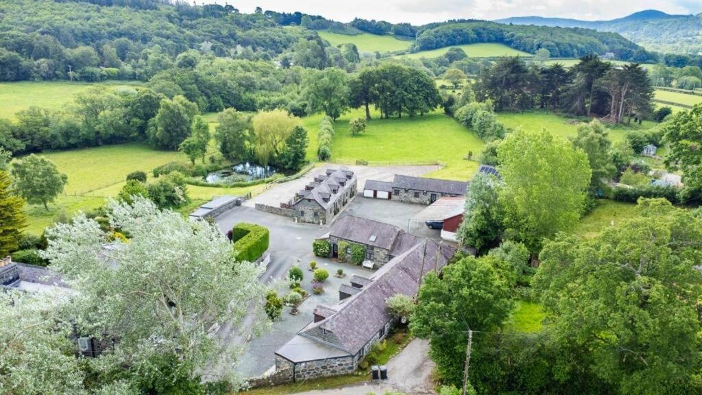 Snowdonia Cottages view 3