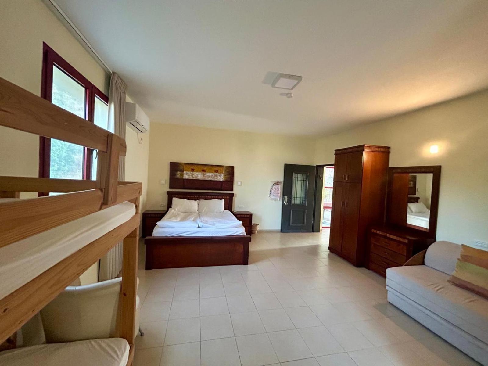 Estehar Hotel