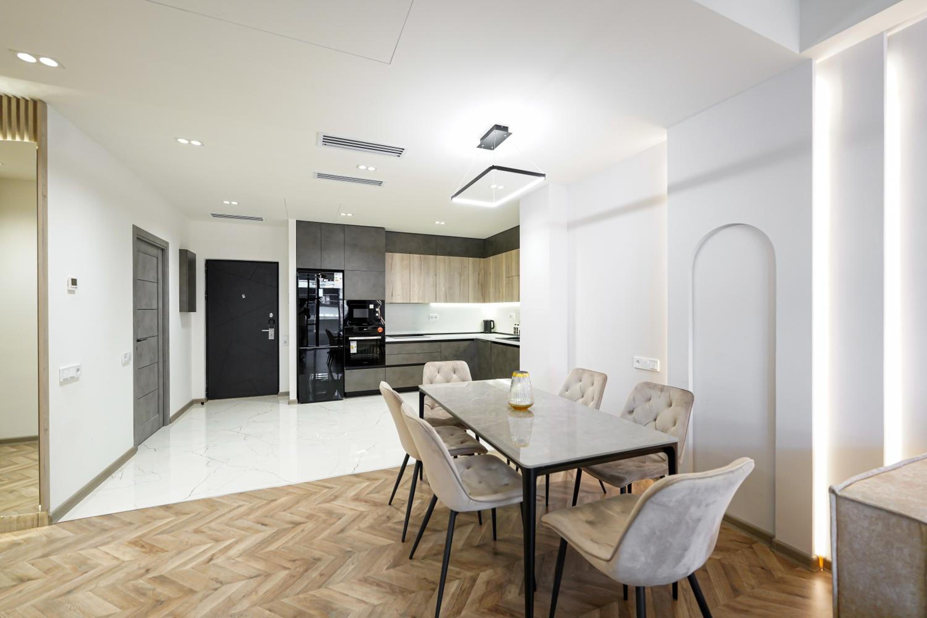 Hayasa Apartments