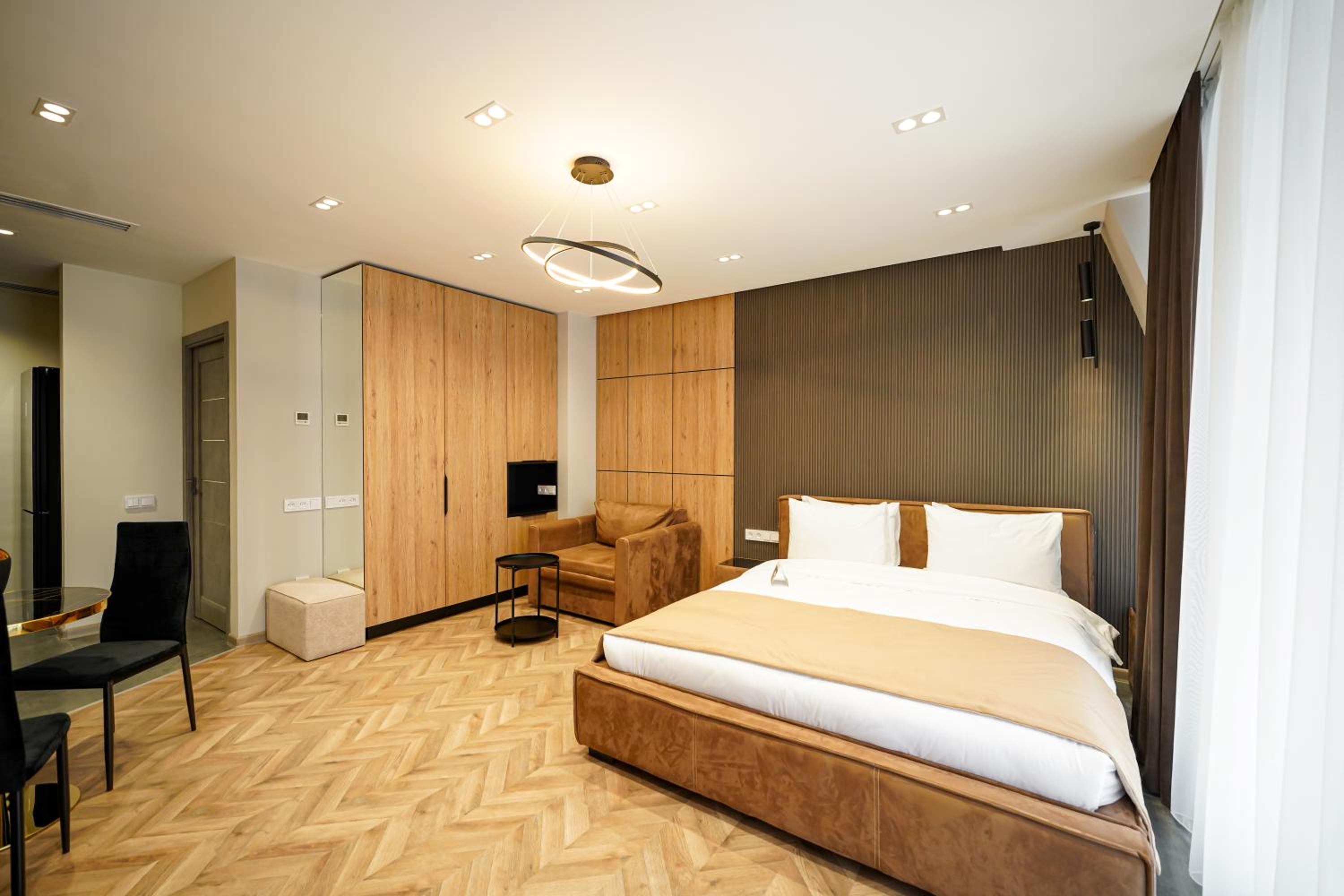 Hayasa Apartments