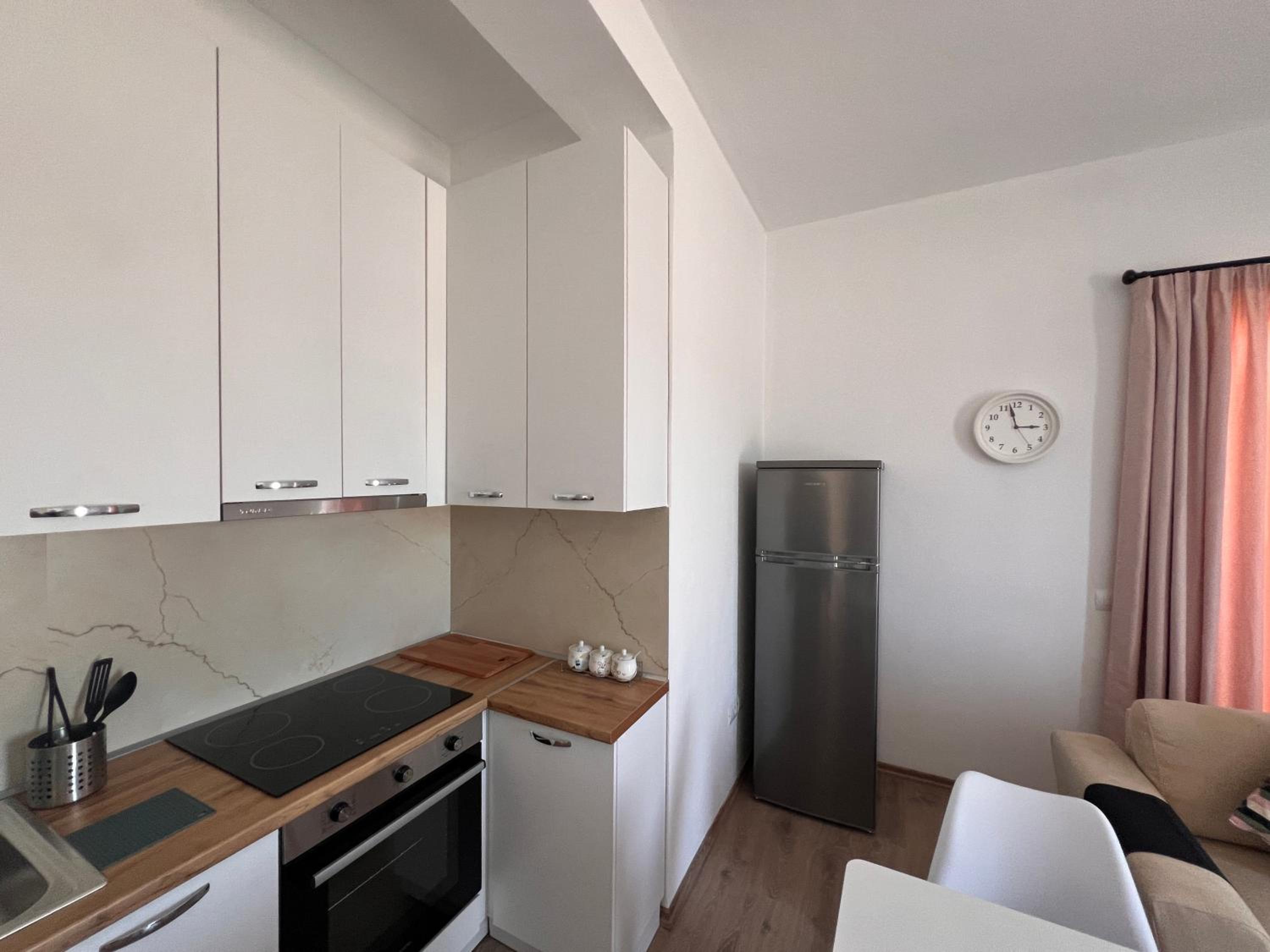 Golden Heart Apartments