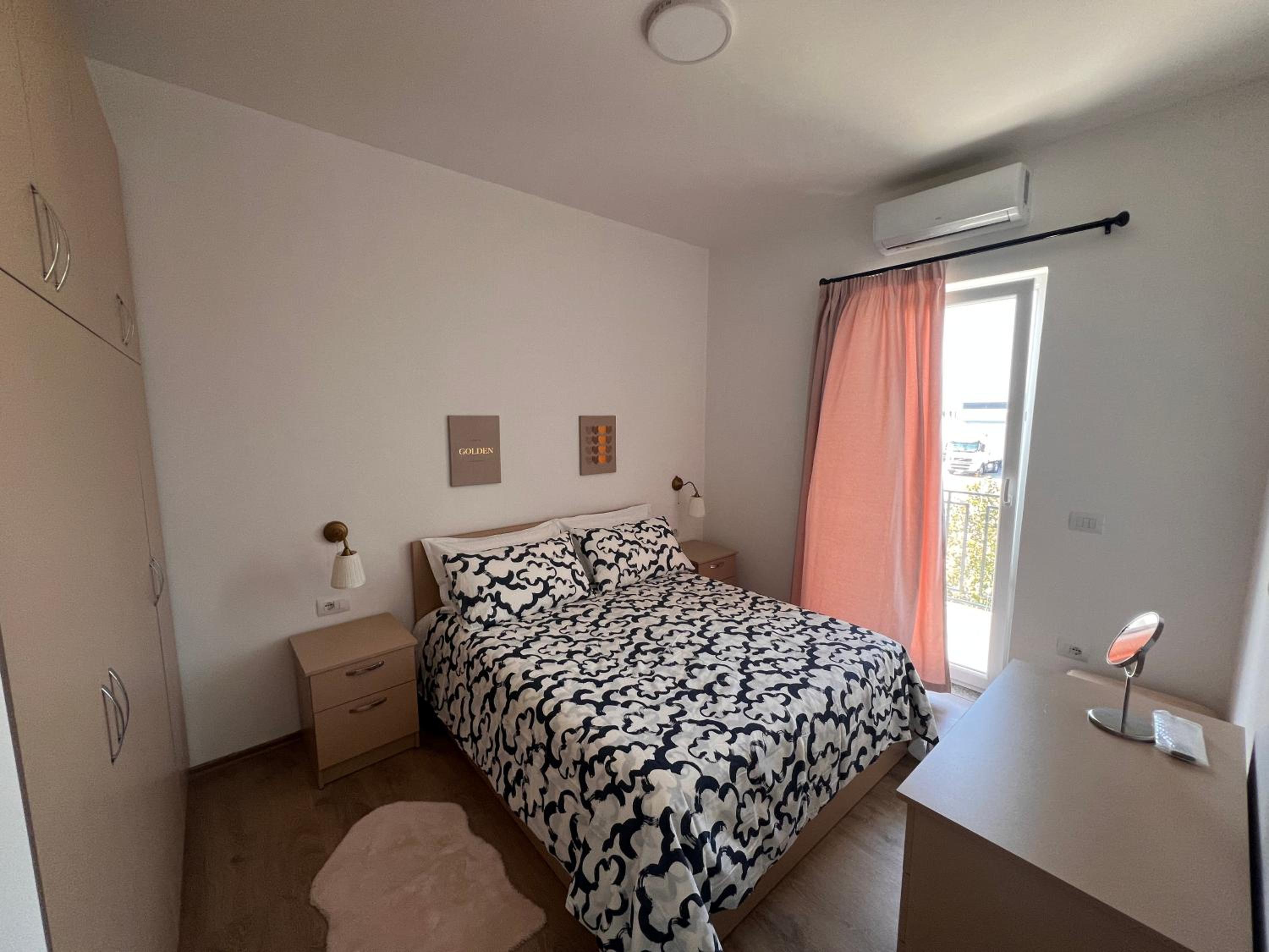 Golden Heart Apartments