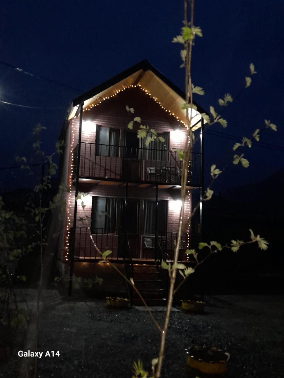 cottage nikolozi
