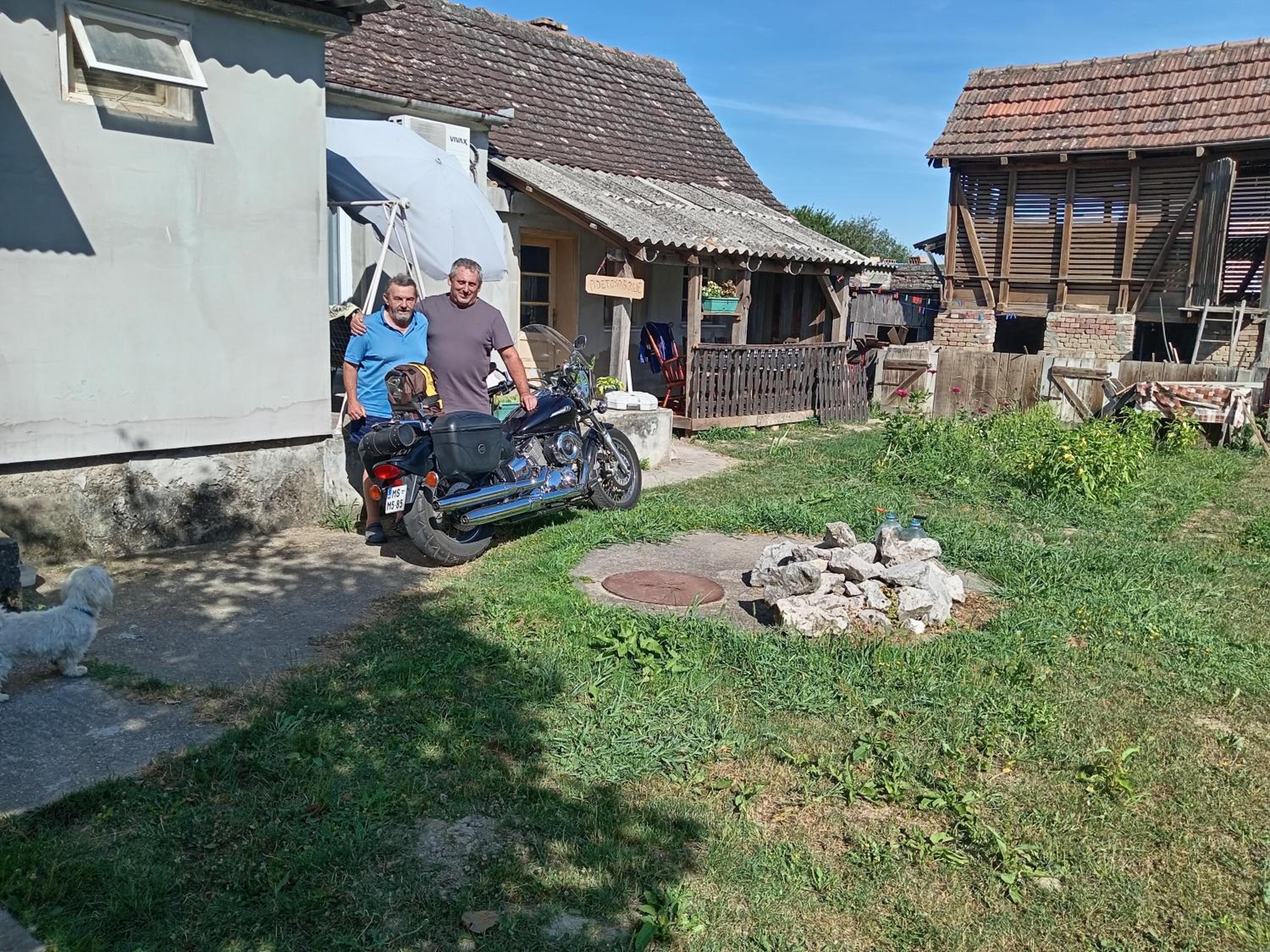 Photo 16