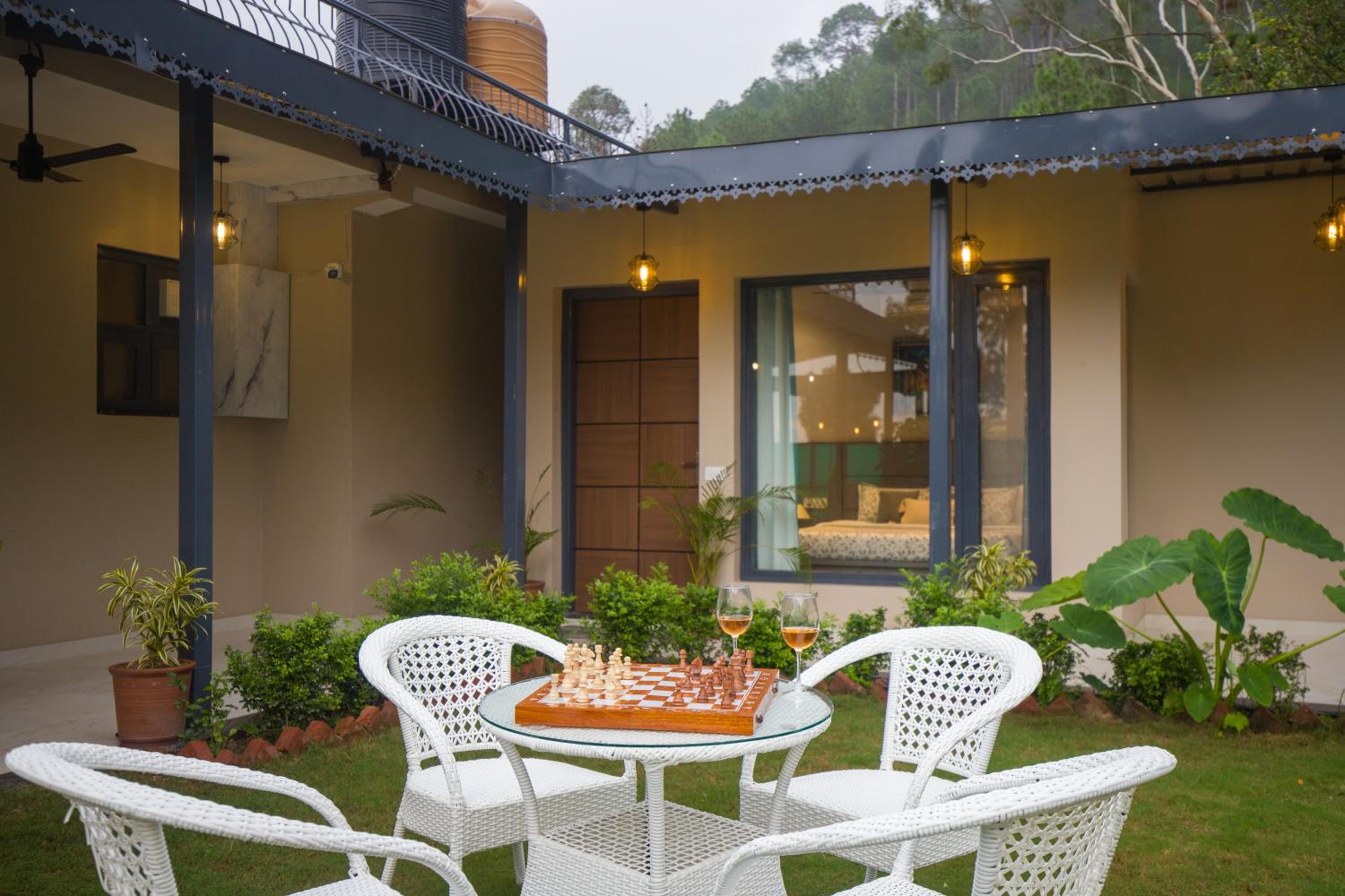balance & terrace