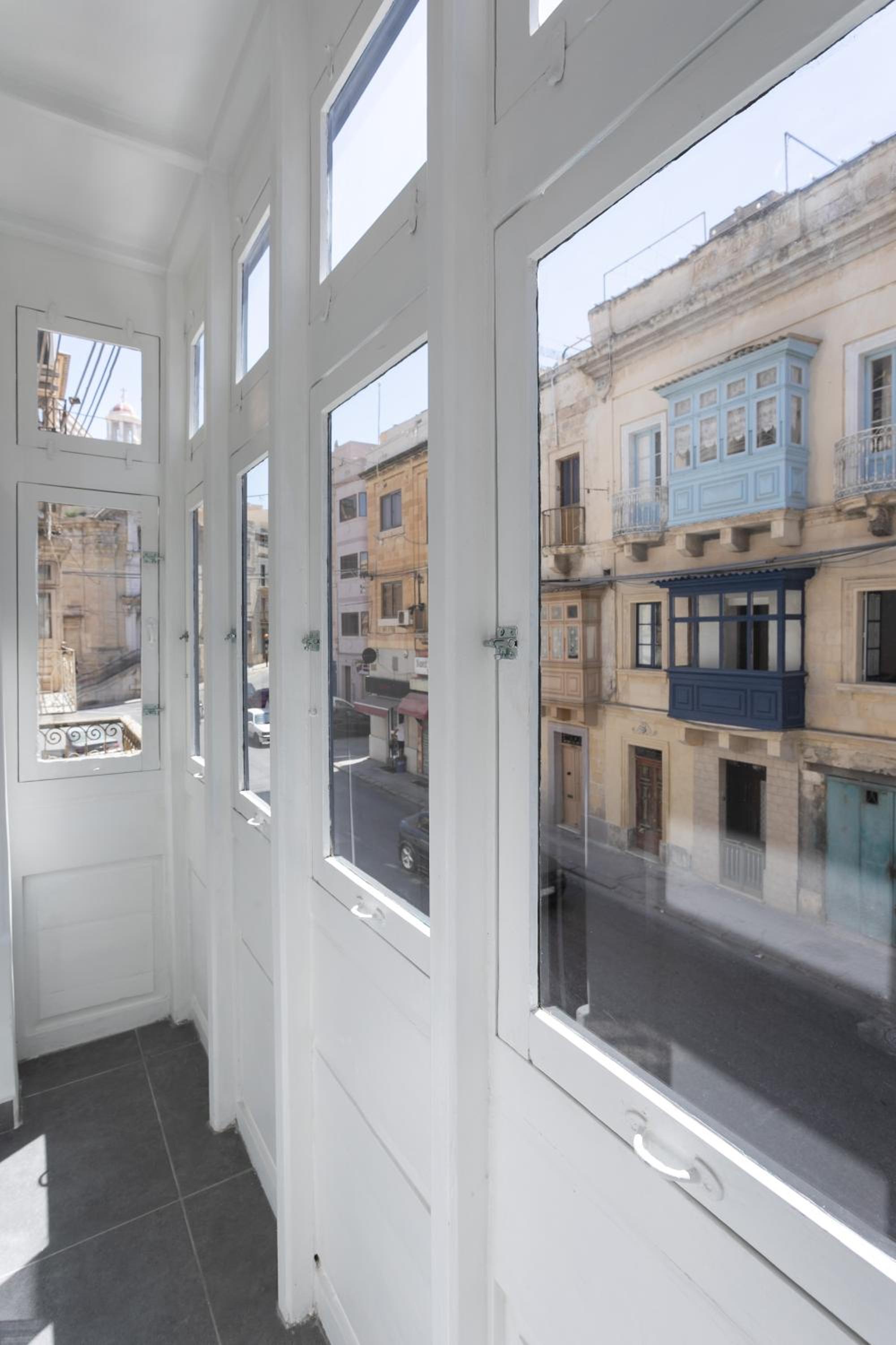 Bormla Apartment by the Waterfront photo 1