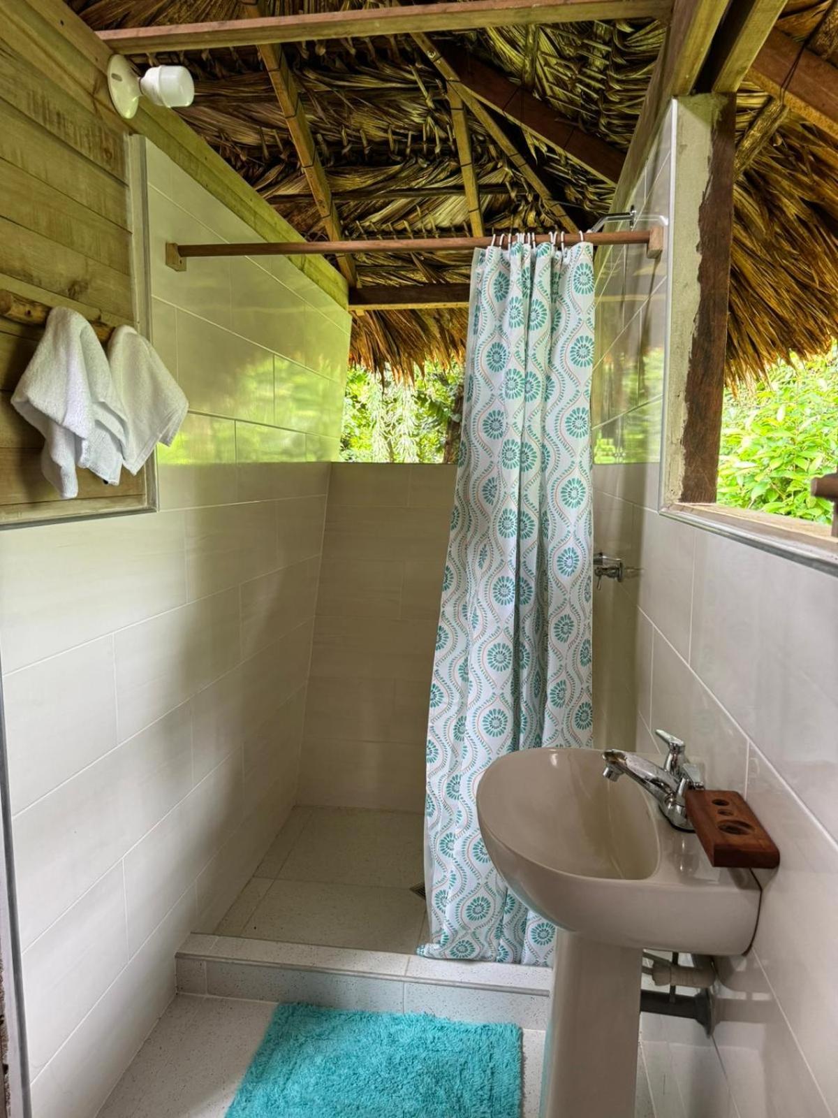 Madre Selva Eco Lodge