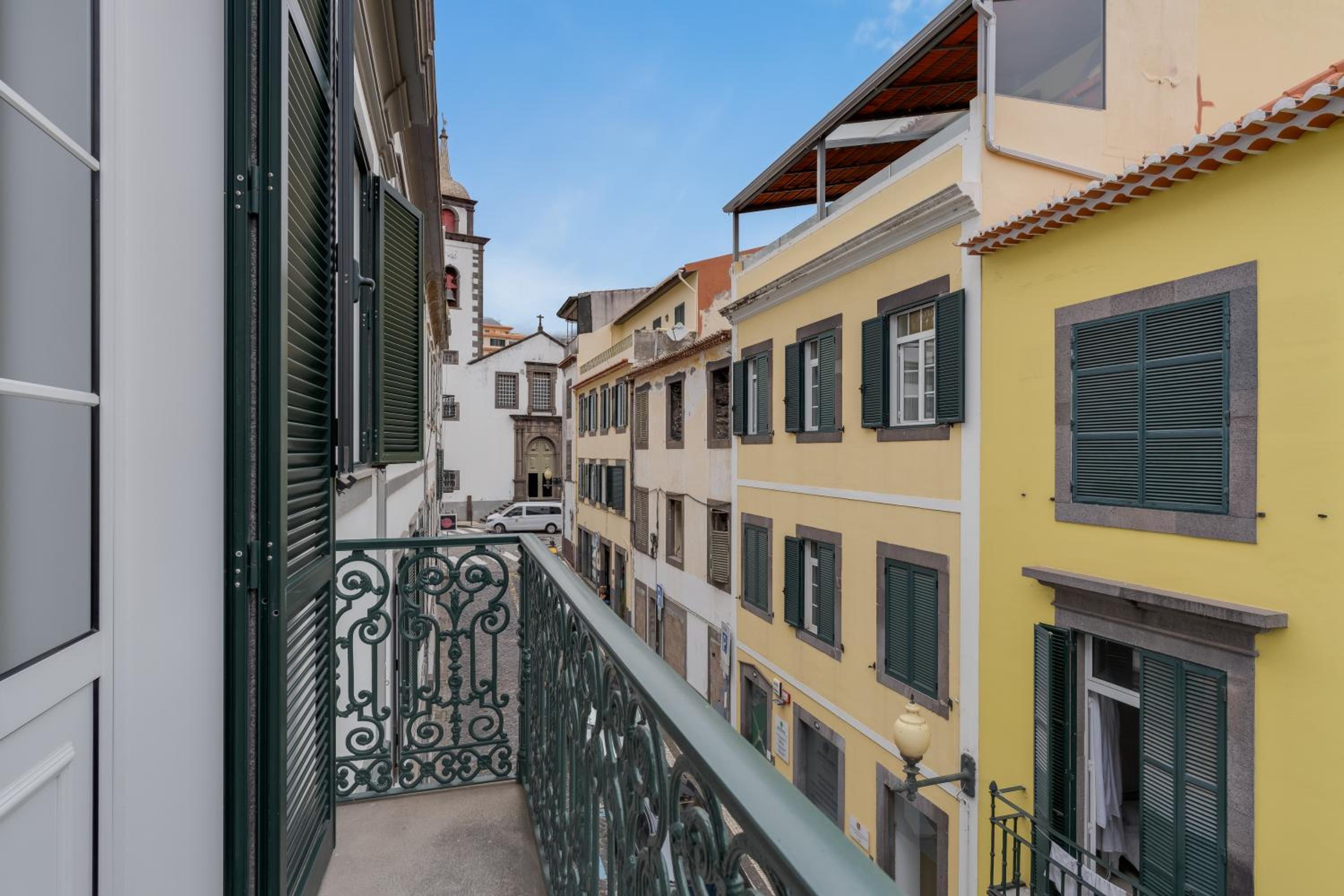 Funchal City Nest Iii