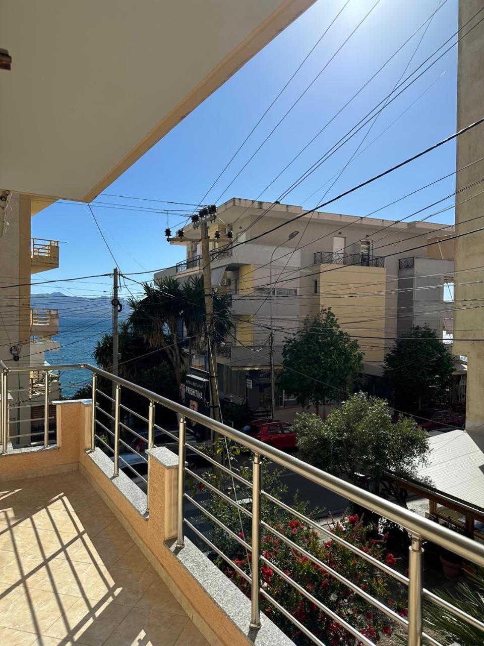 Sea La Vie