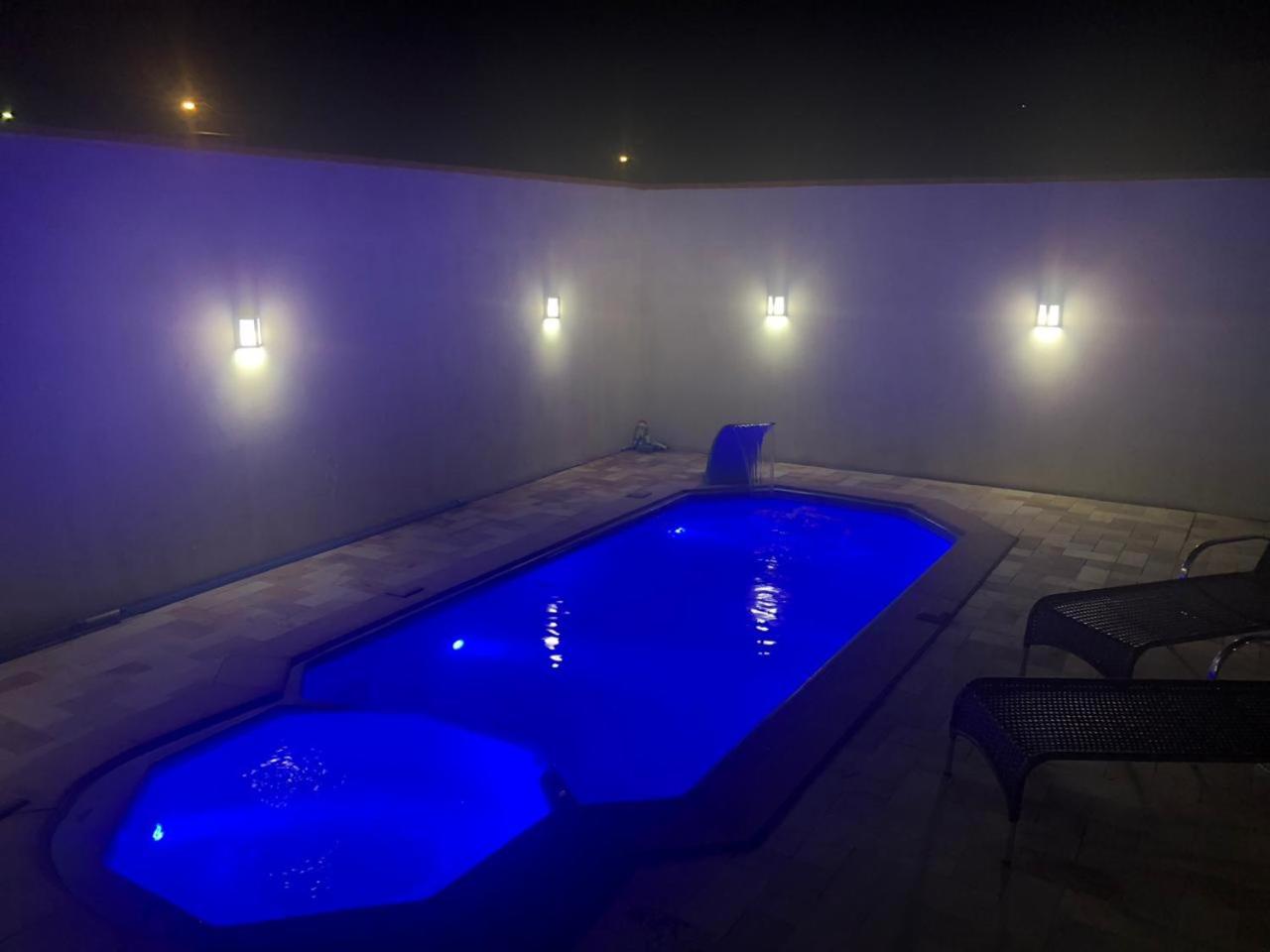 cód 2 - Casa em Palmas com Piscina e Spa
