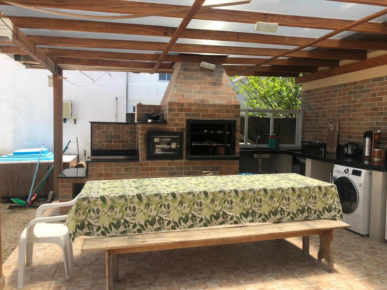 cód 2 - Casa em Palmas com Piscina e Spa