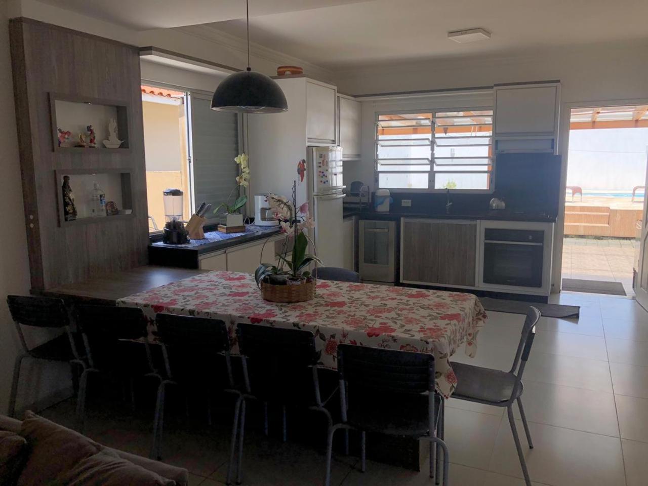cód 2 - Casa em Palmas com Piscina e Spa