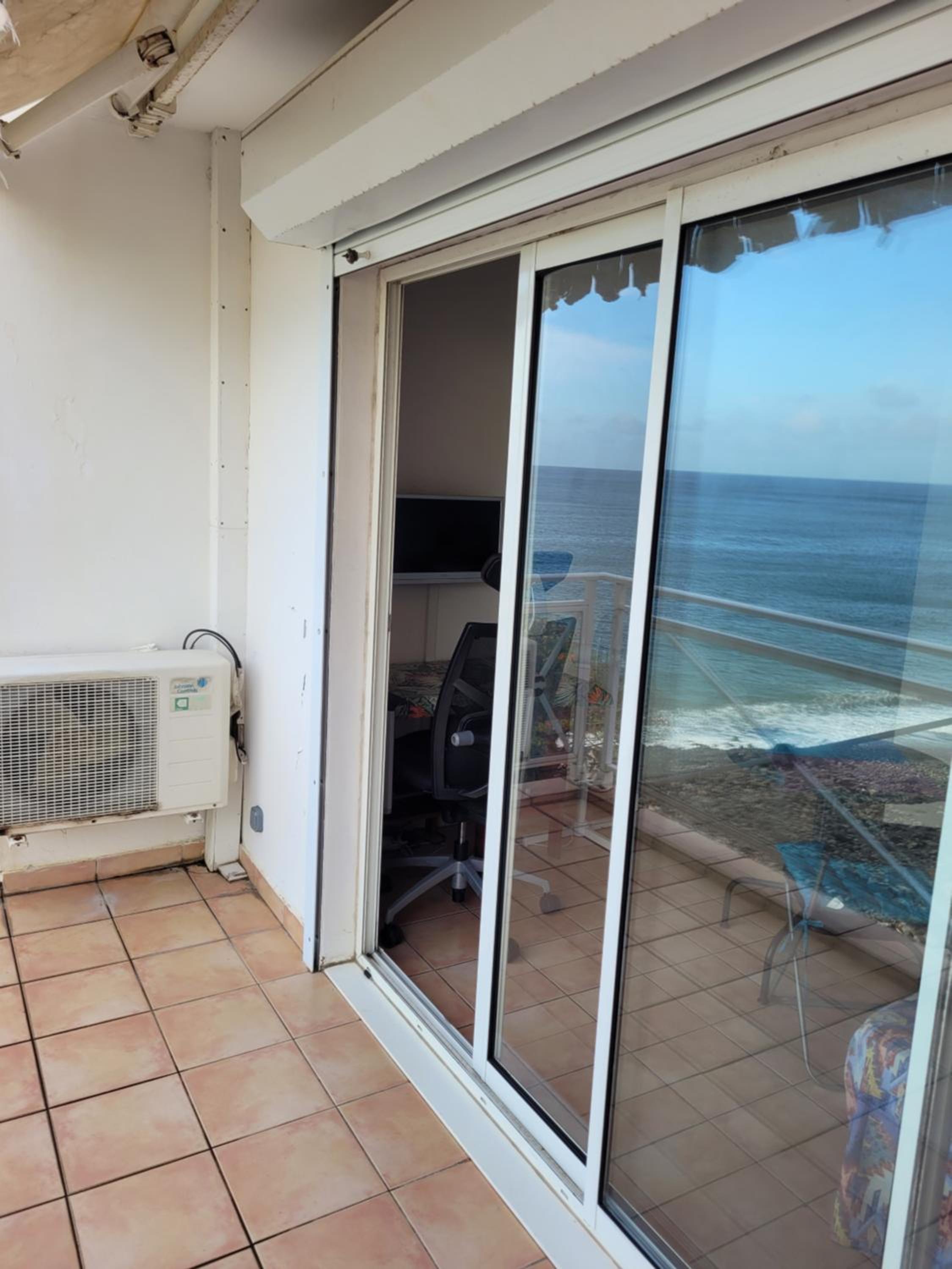 Location studio vue exceptionnelle proximité mer