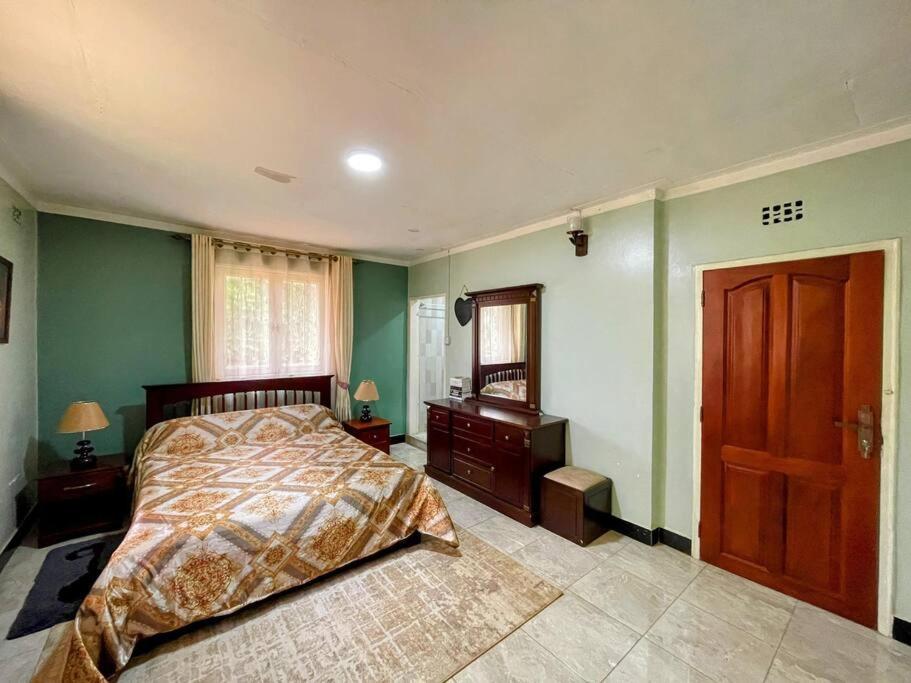 The Uptown Villa view 4