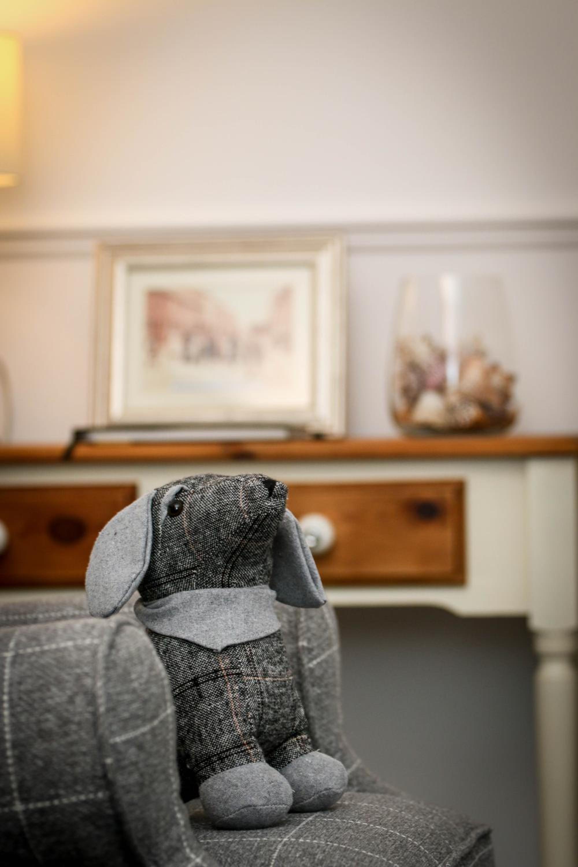 Contractor Friendly 2-Bed - Fast Wi-Fi & Netflix