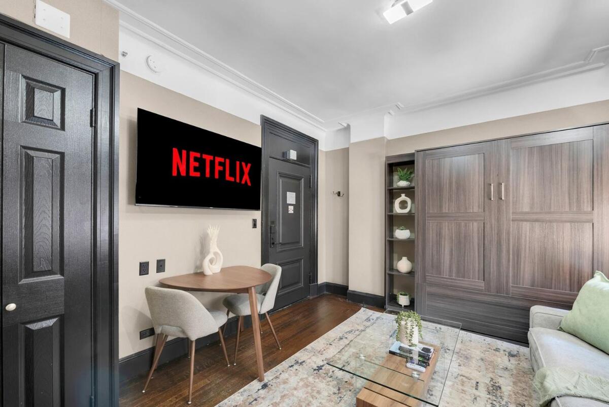 Central Location and Walkable Condo in NY with GYM