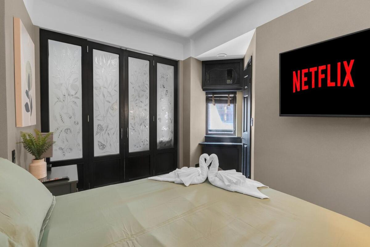 Central Location and Walkable Condo in NY with GYM