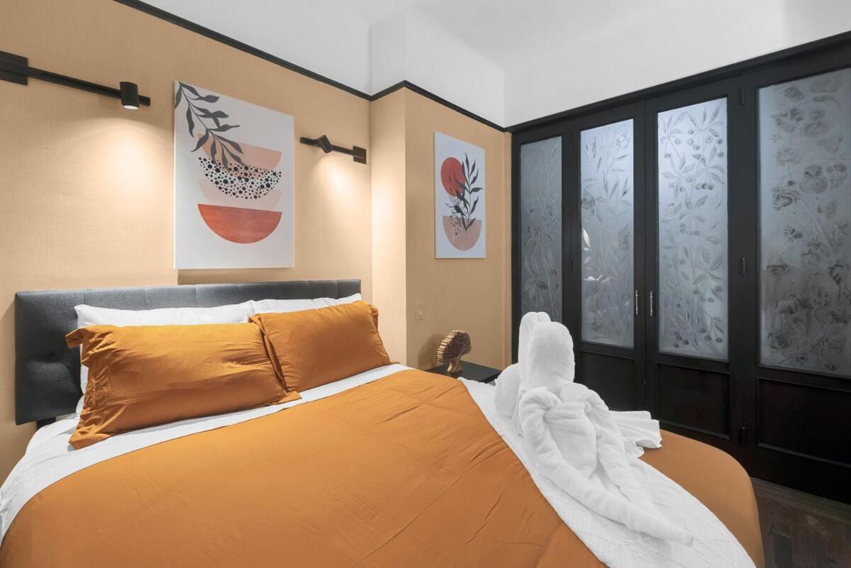 Stunning Condo in Heart of New York with GYM & MORE