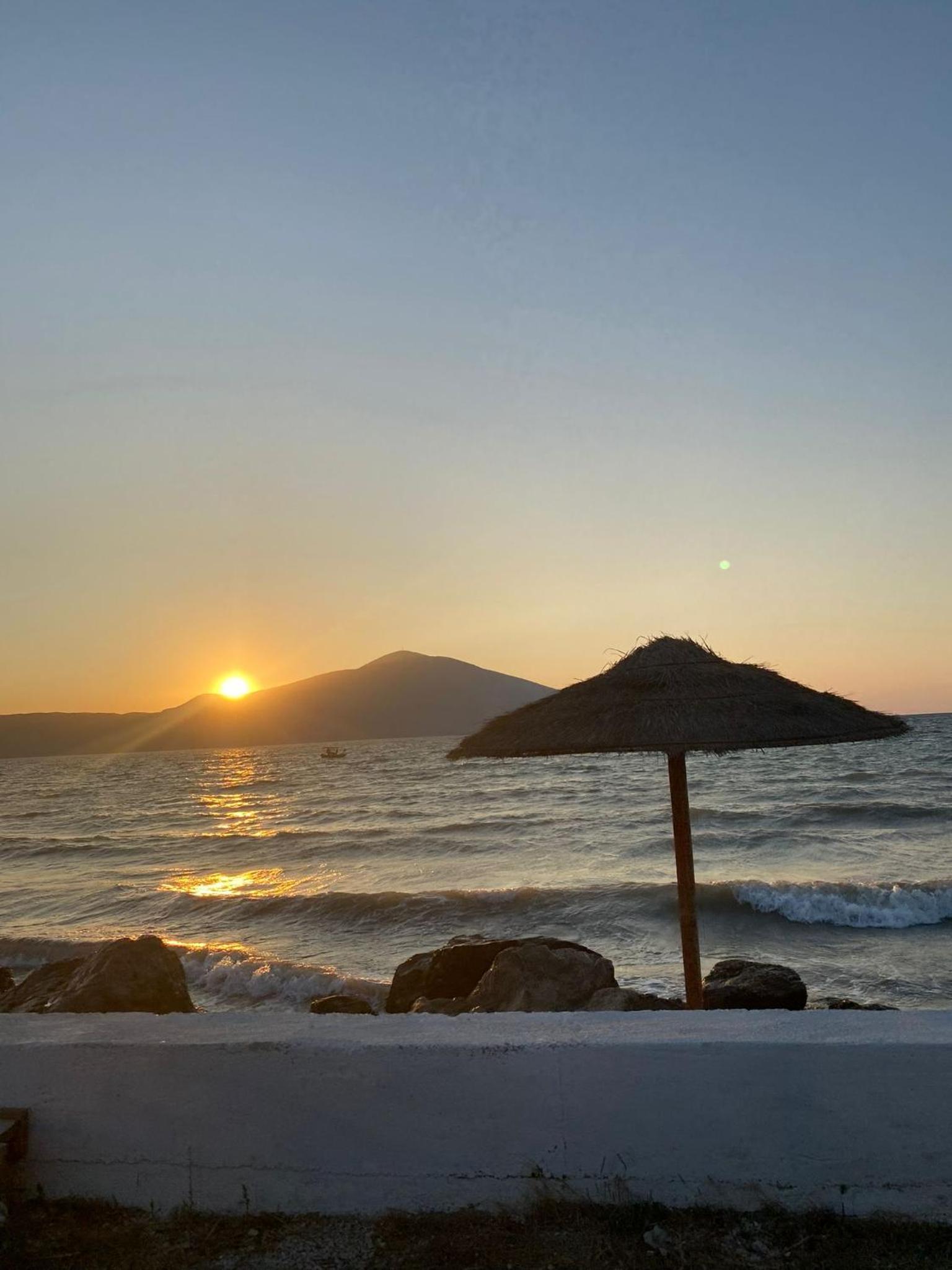 George’s Apartment photo 5