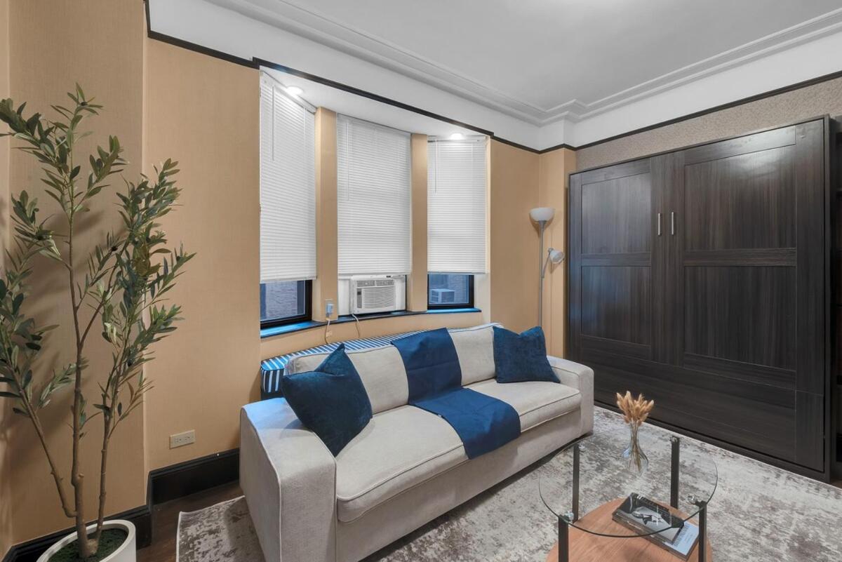 Premier Walking Distance to Times Square Condo NY