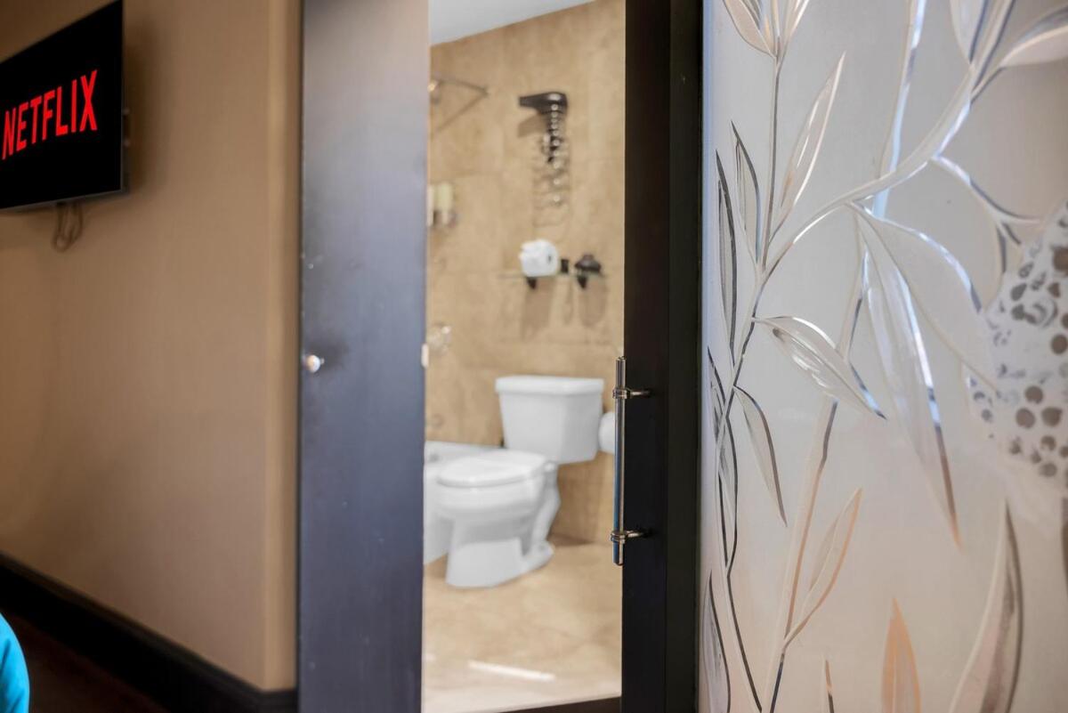 Premier Walking Distance to Times Square Condo NY
