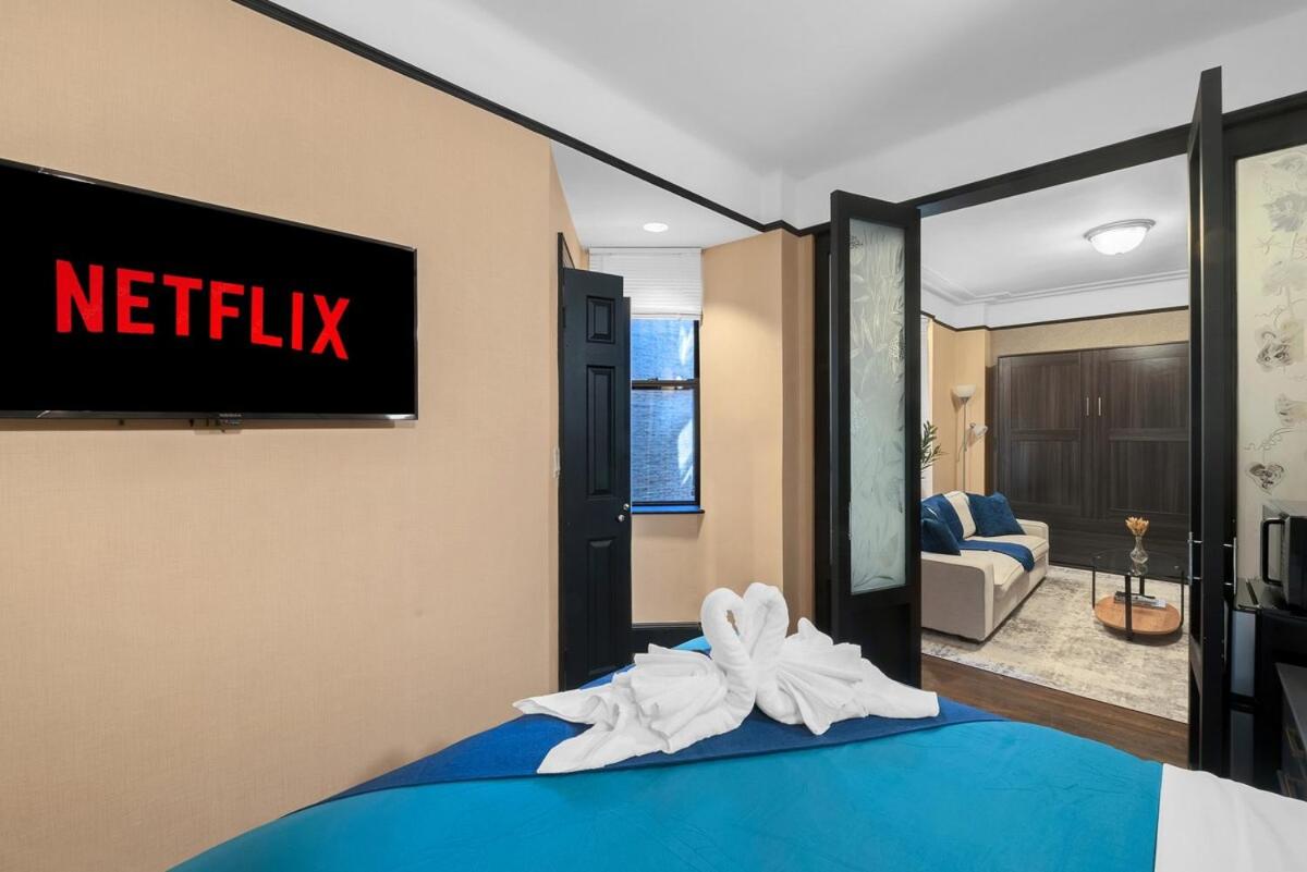 Premier Walking Distance to Times Square Condo NY