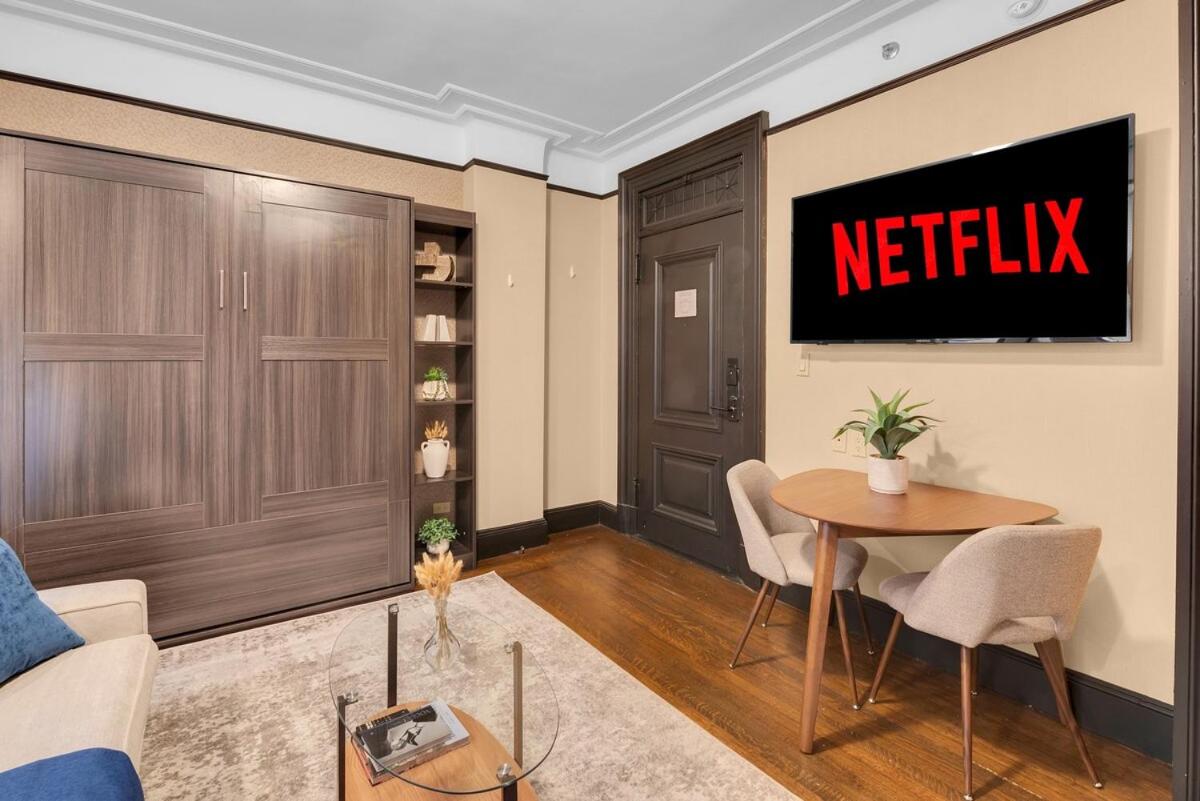 Premier Walking Distance to Times Square Condo NY