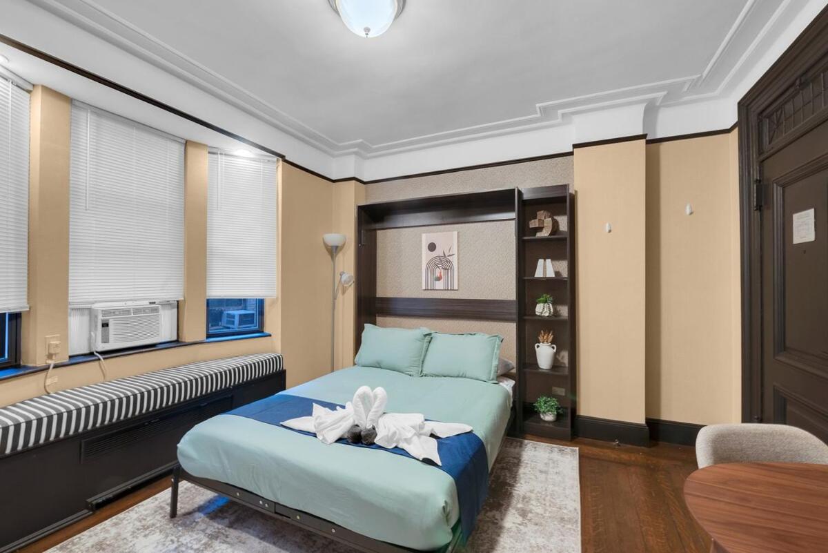 Premier Walking Distance to Times Square Condo NY
