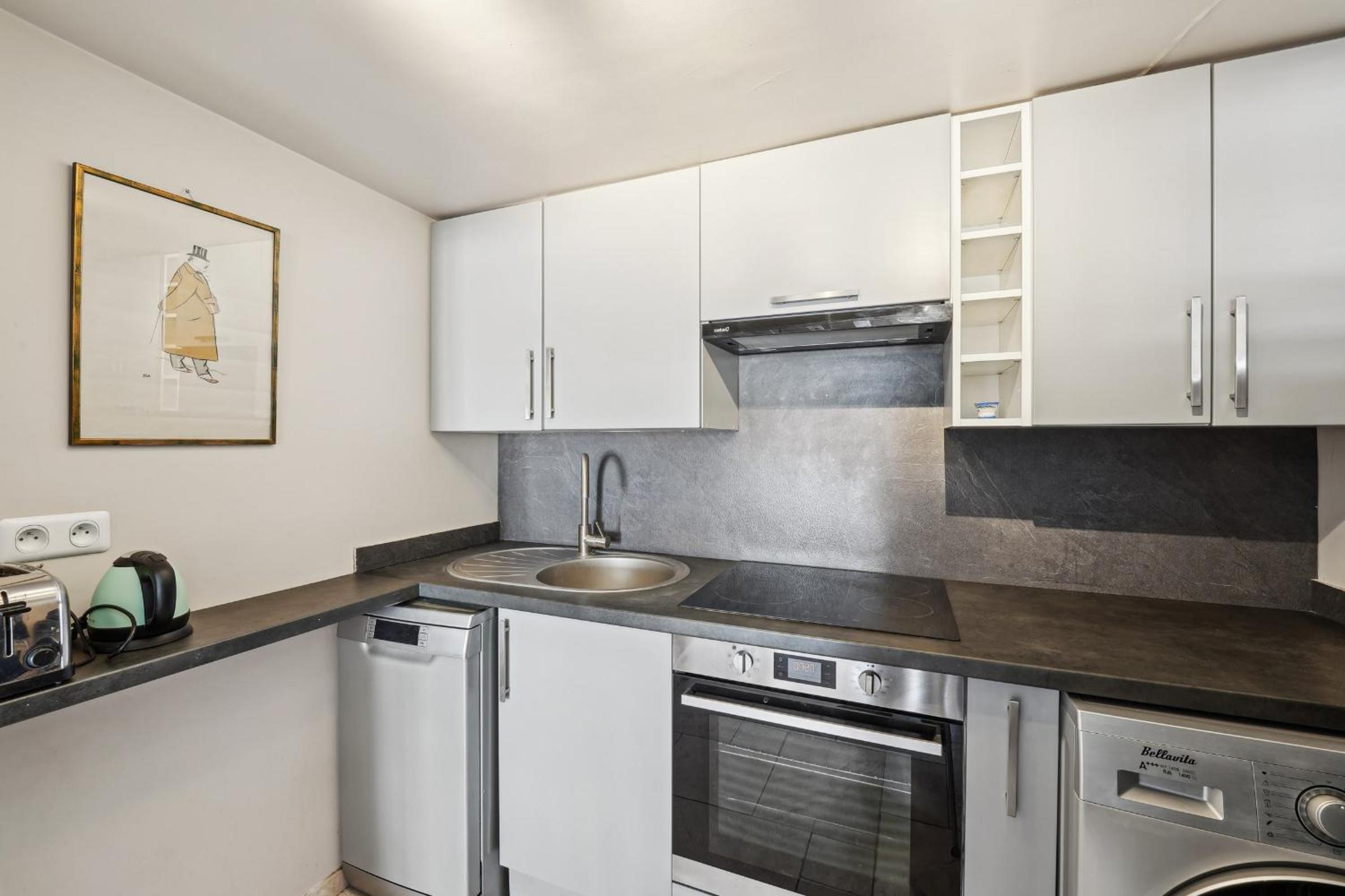 Orsay Invalides - Lille 1bdr by B'Your Home