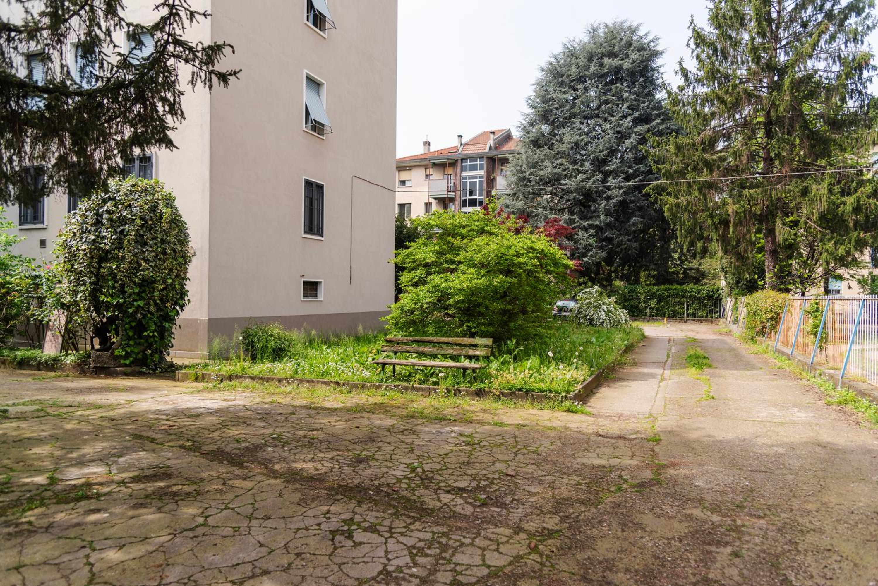 Youhosty- Terragni 31