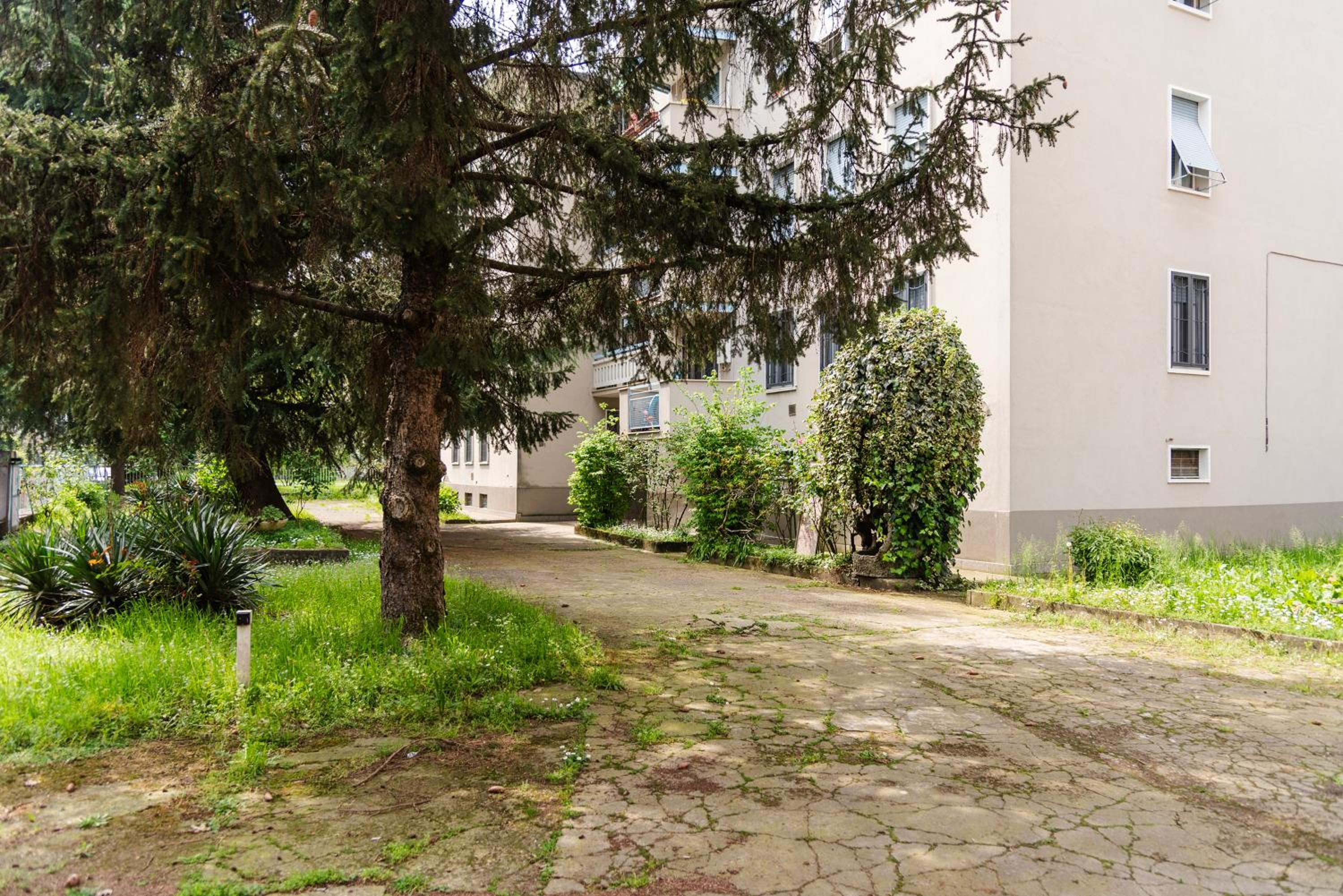 Youhosty- Terragni 31