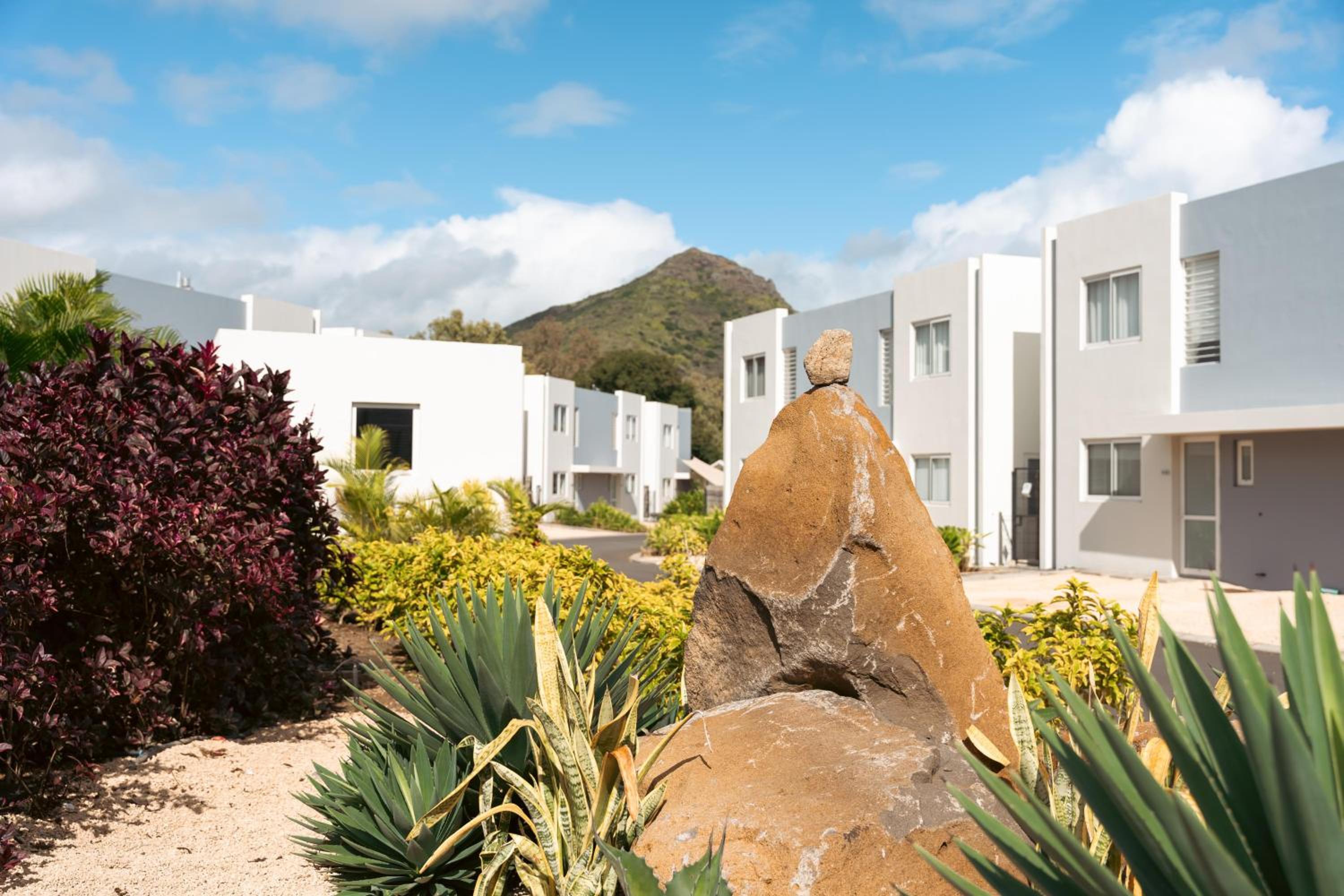 Townhouse moderne avec piscine et jardin view 2