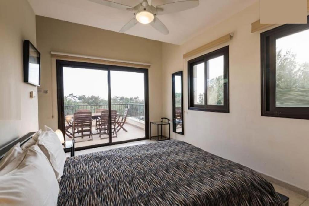 Villa Vounos - 5 Bedroom all en-suit with pvt pool