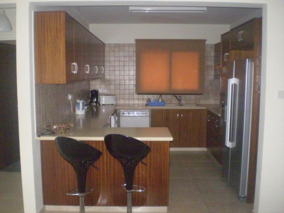 Villa Vounos - 5 Bedroom all en-suit with pvt pool