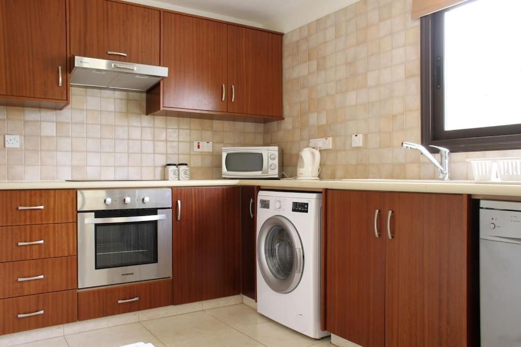 Villa Vounos - 5 Bedroom all en-suit with pvt pool