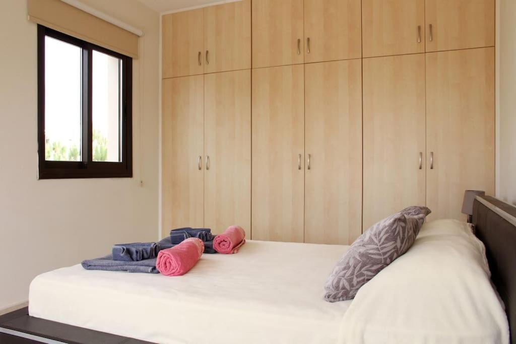 Villa Vounos - 5 Bedroom all en-suit with pvt pool