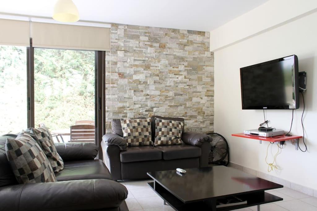 Villa Vounos - 5 Bedroom all en-suit with pvt pool