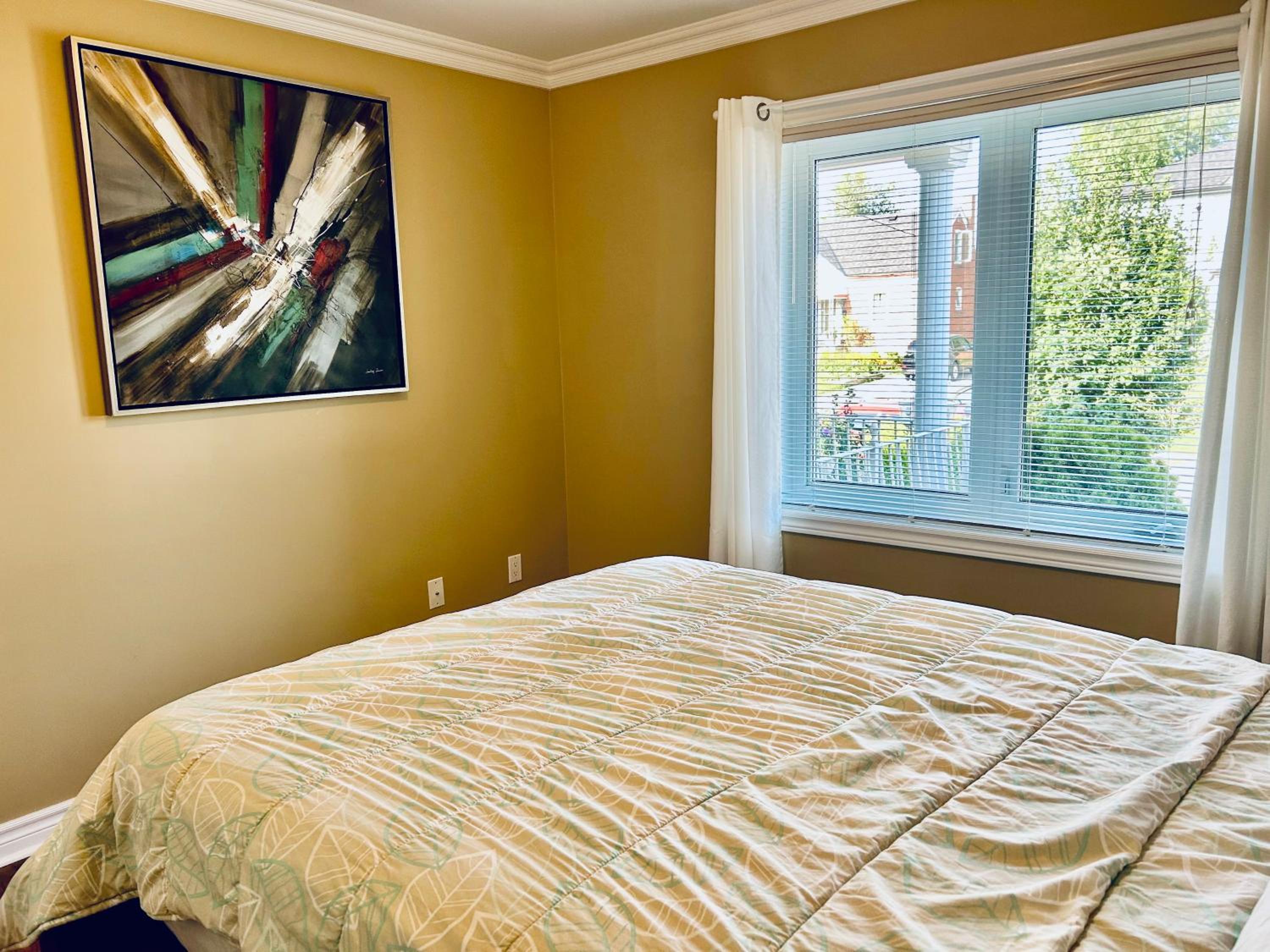 Nice Bedrooms in North York, Ontario