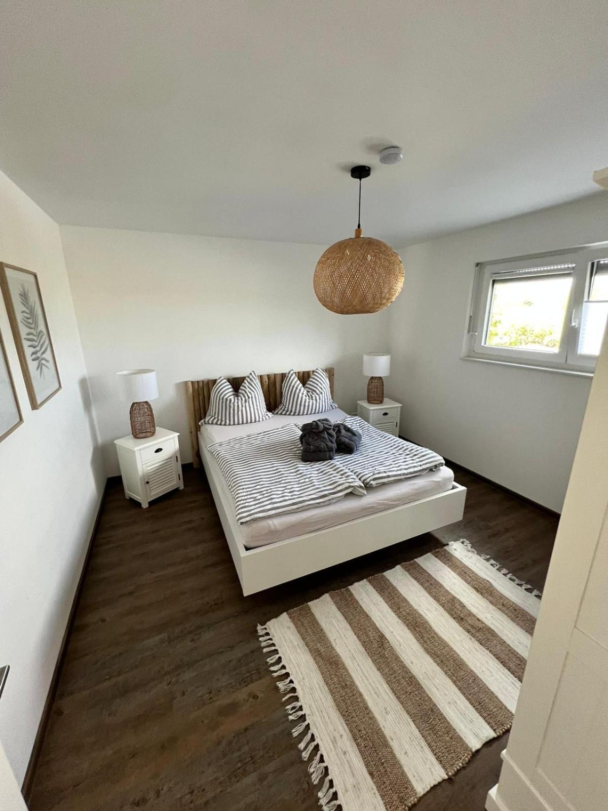 Ferienresort - idyllisches Ferienhaus mit Privatstrand und Sauna in der Nähe von Leipzig #HausJonas