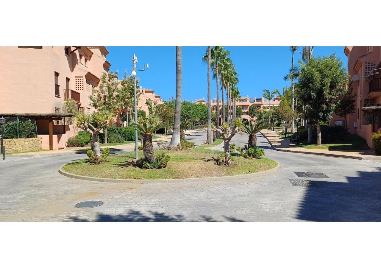 SunBeach Hacienda Apartment