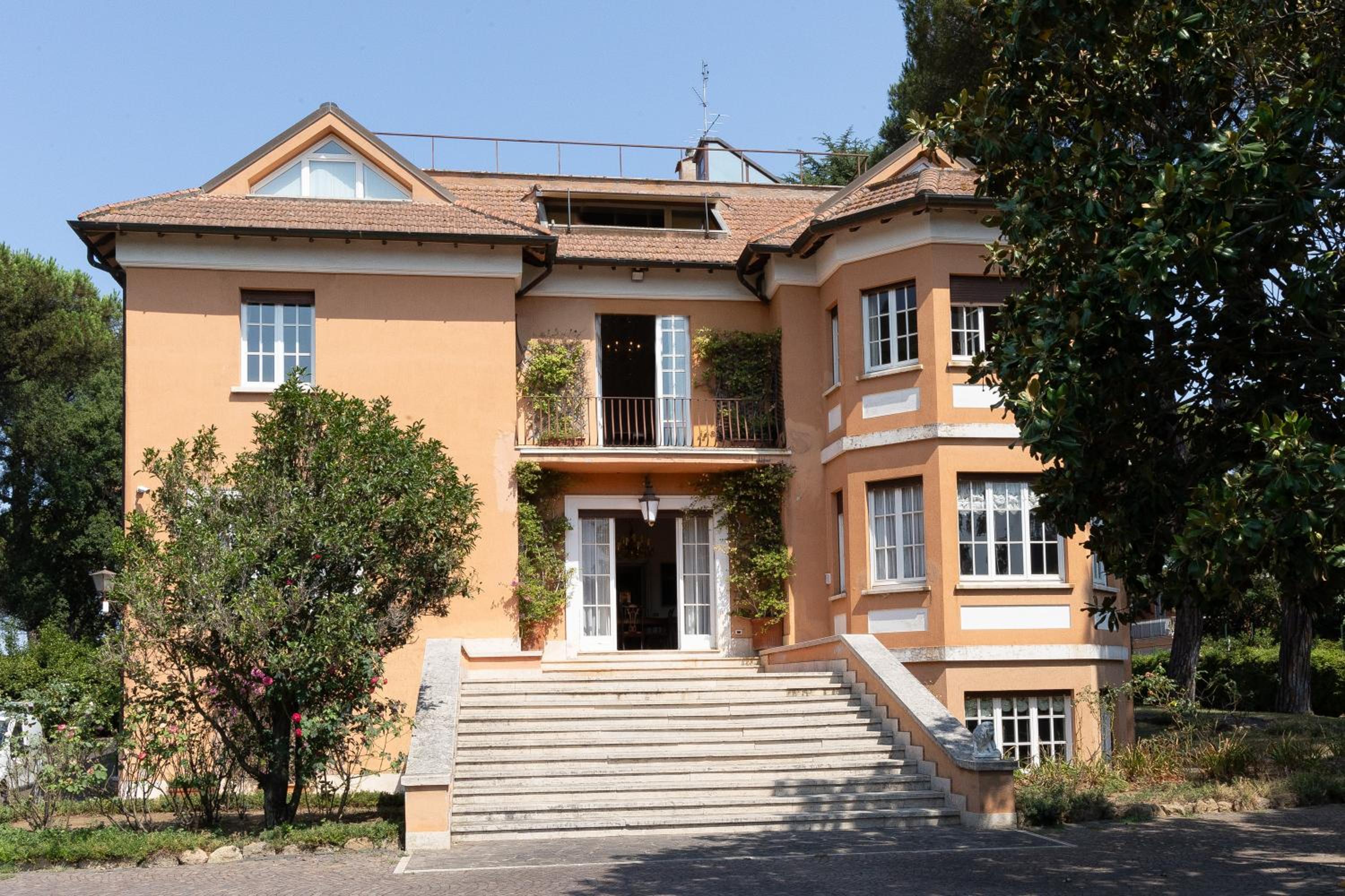 Villa la Gallese by Rental in Rome