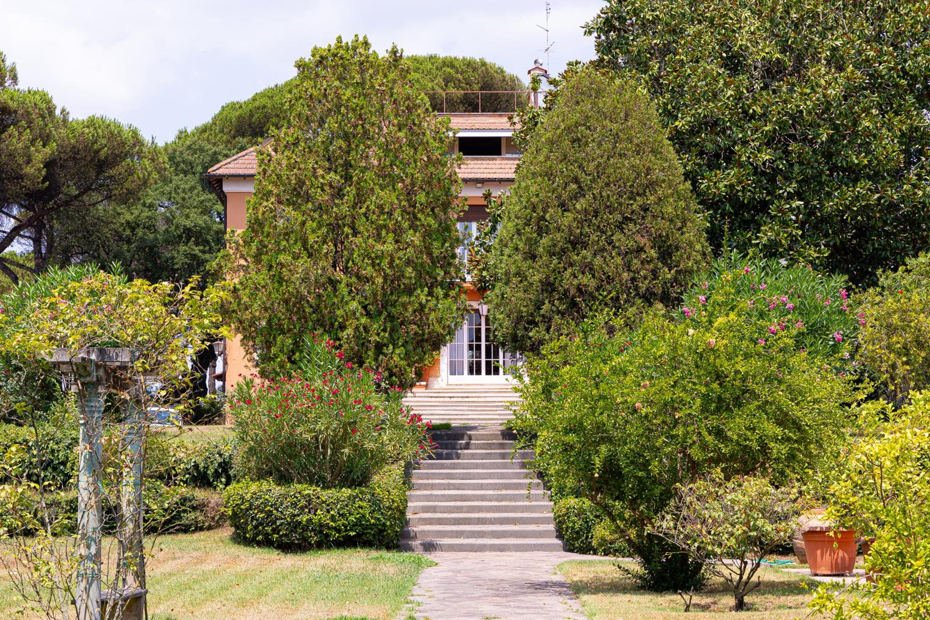Villa la Gallese by Rental in Rome