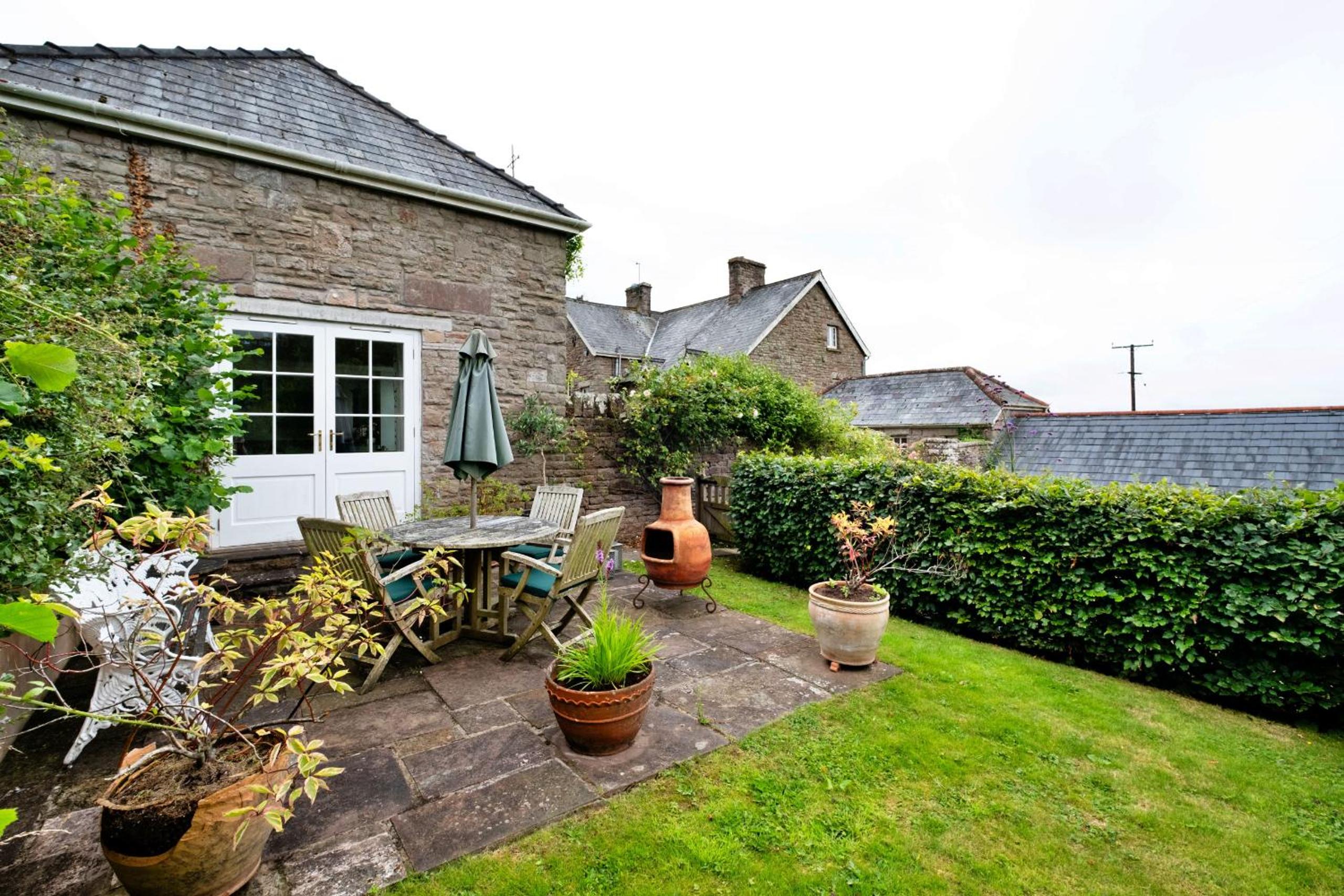 Finest Retreats - Coach House Wellbeing Retreat view 3