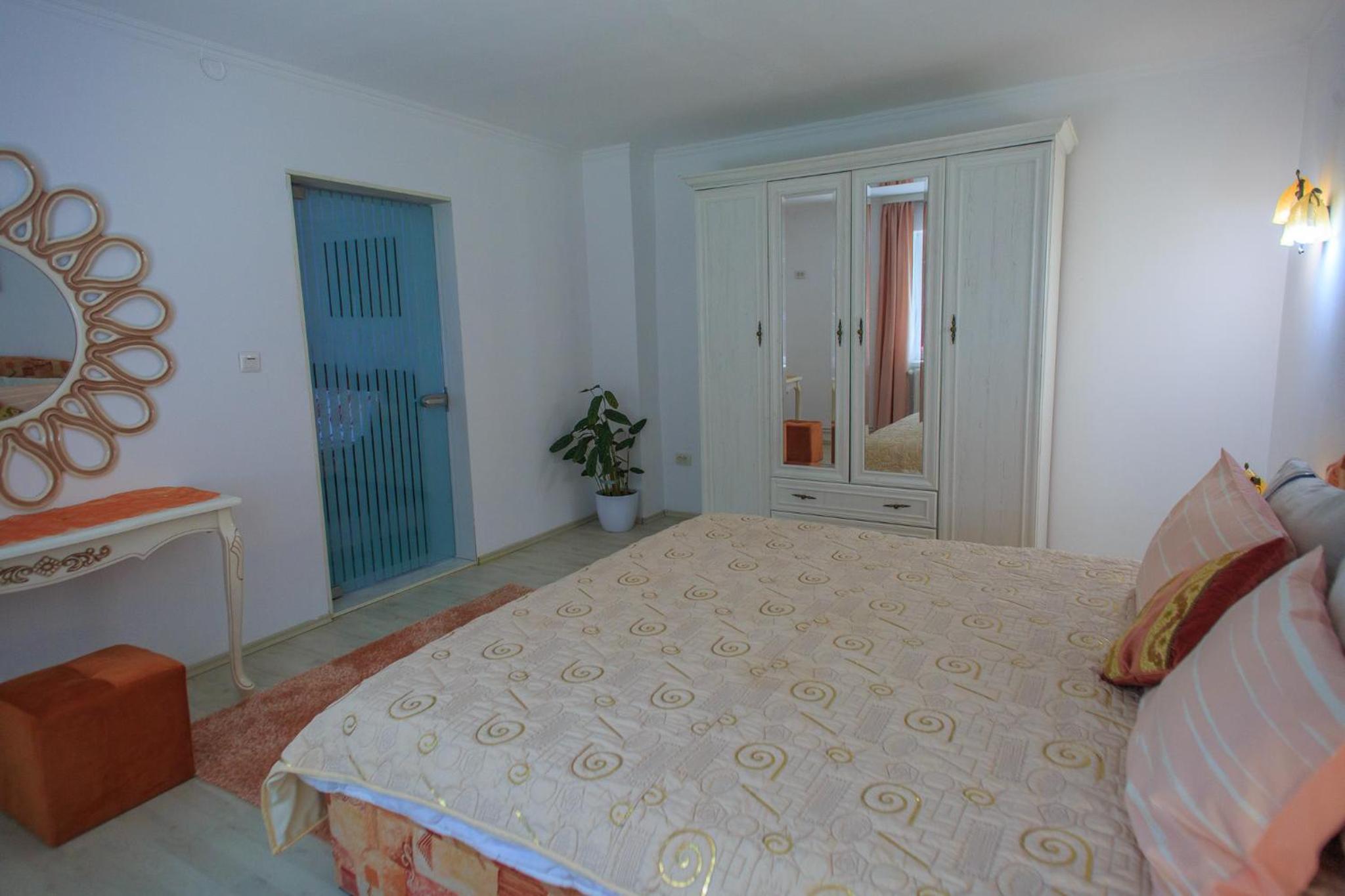 Nobless Boutique Residence