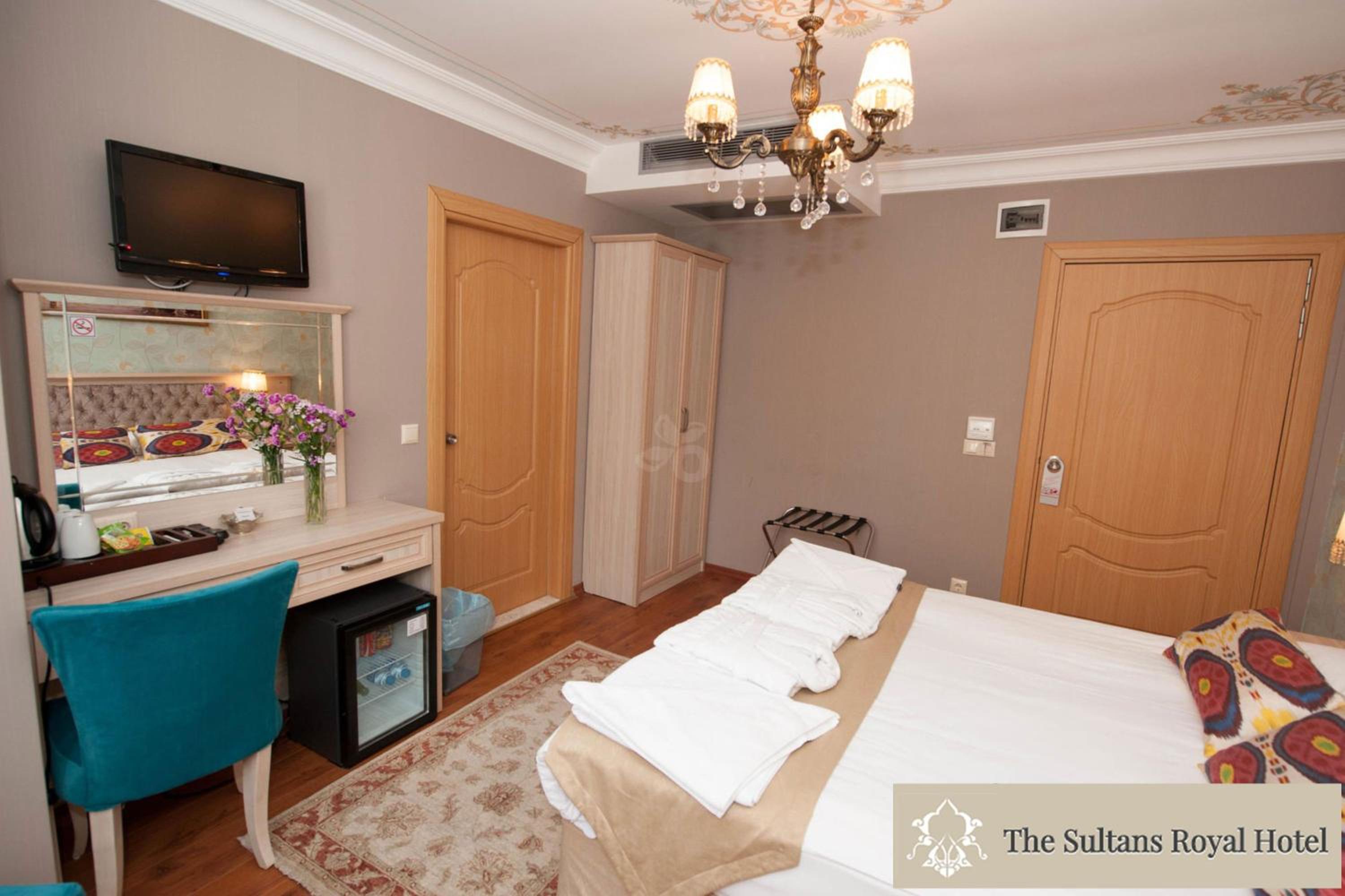 Sultans Royal Hotel - Image 11
