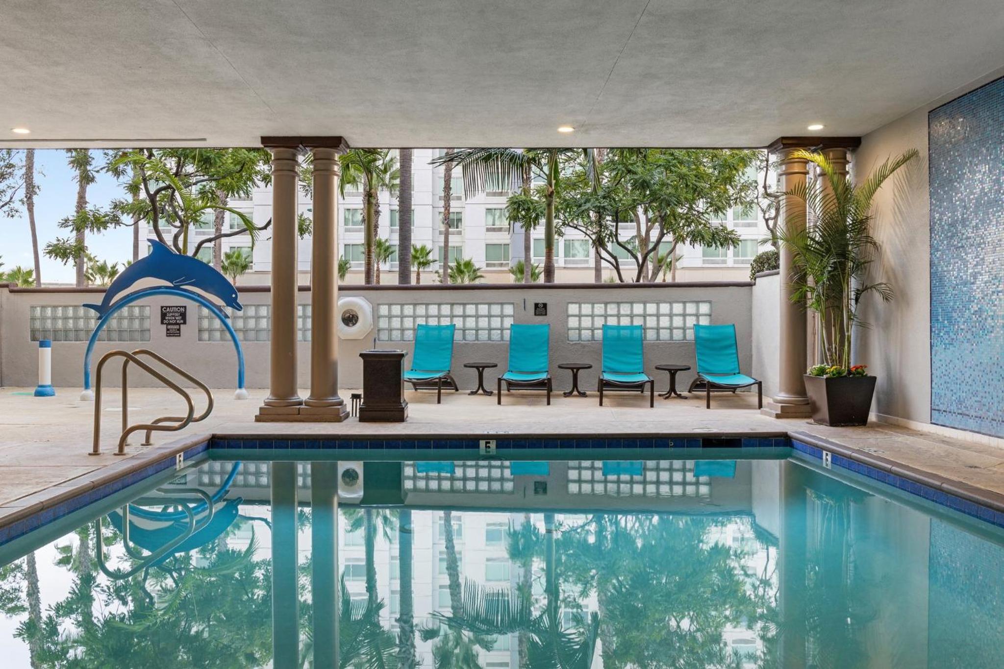 Peacock Suites
